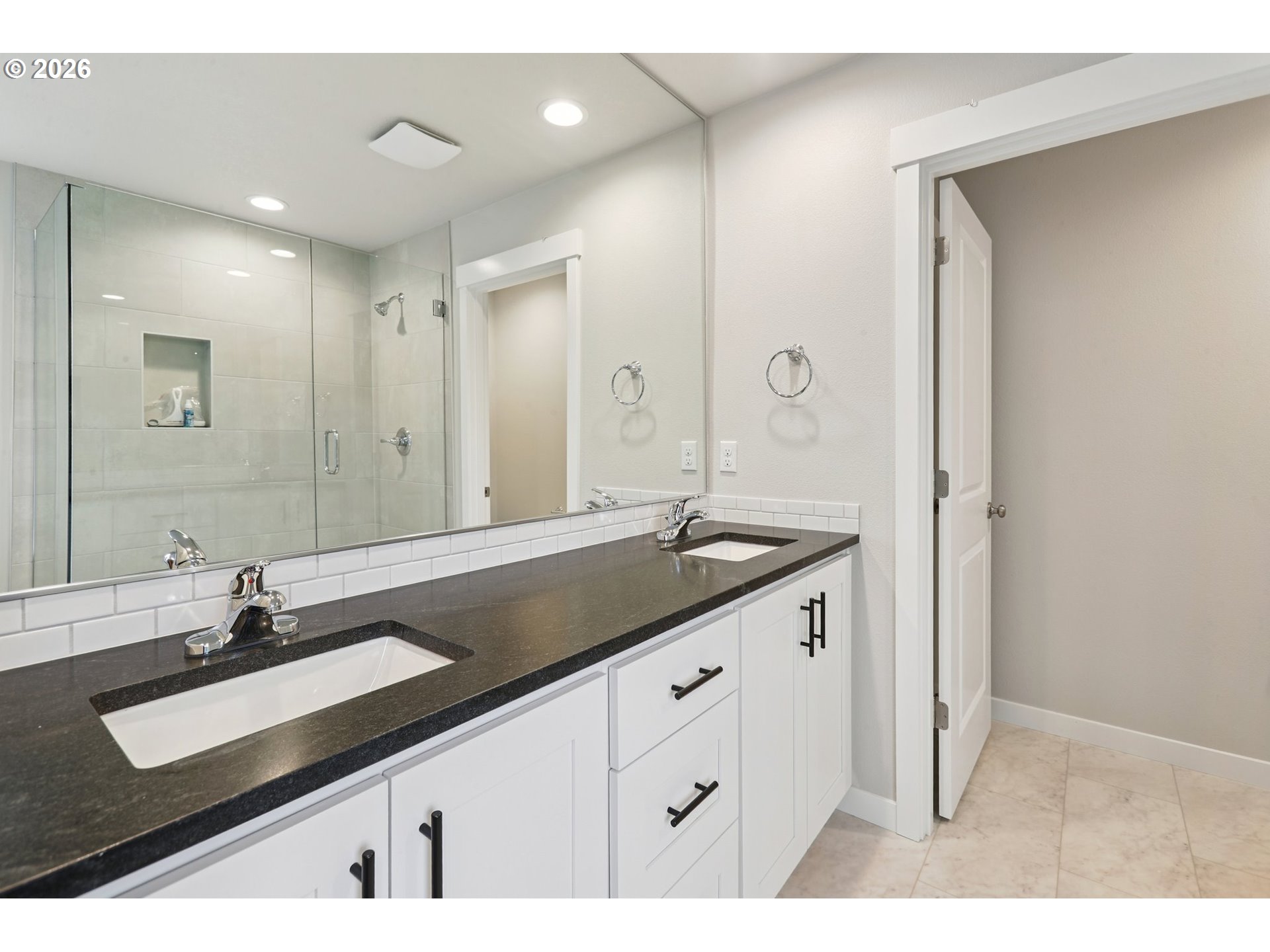 24411 SW WHITE OAK TER, Sherwood, OR, 97140