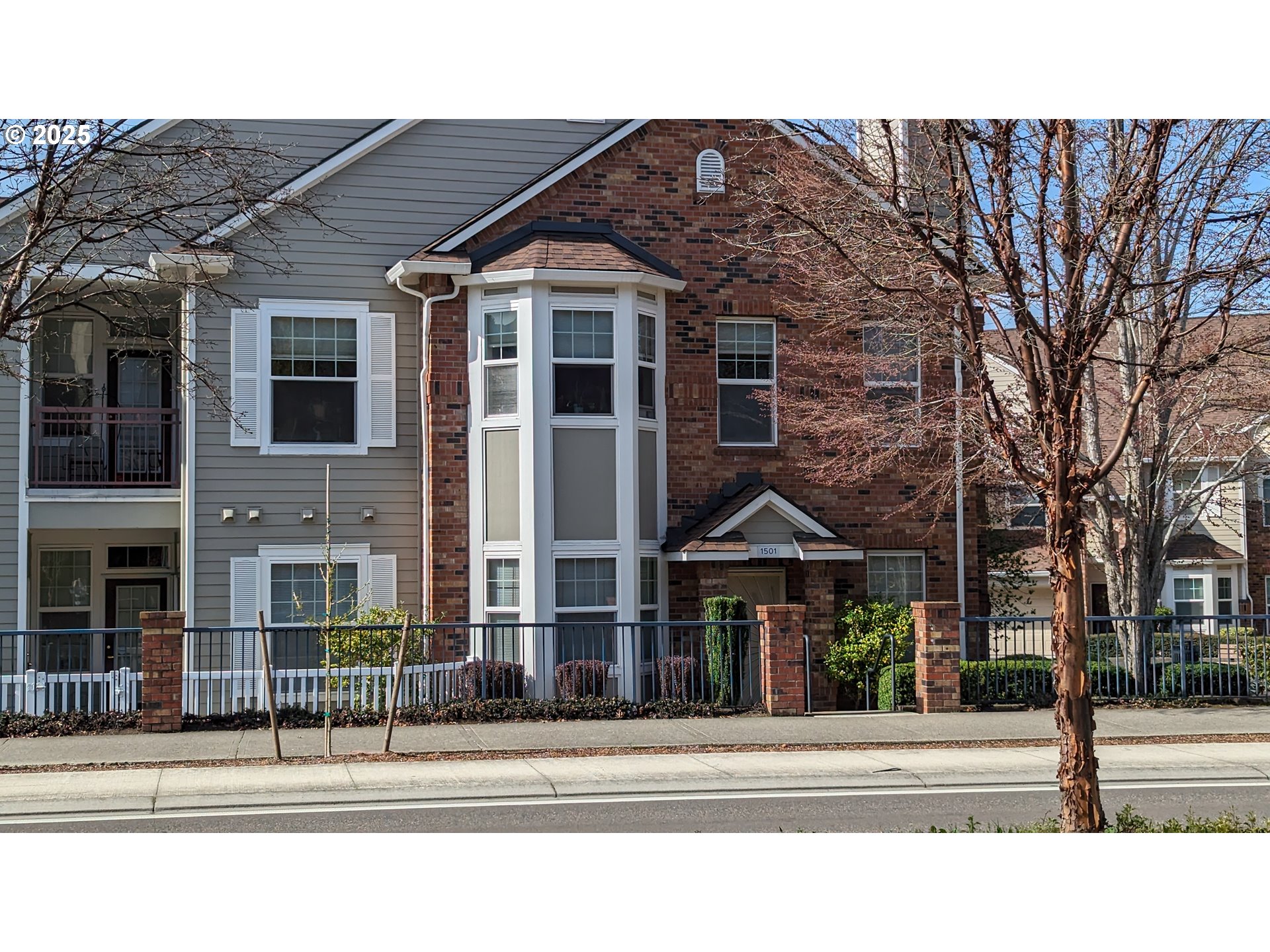 Photo #2: 319890305 Listing 