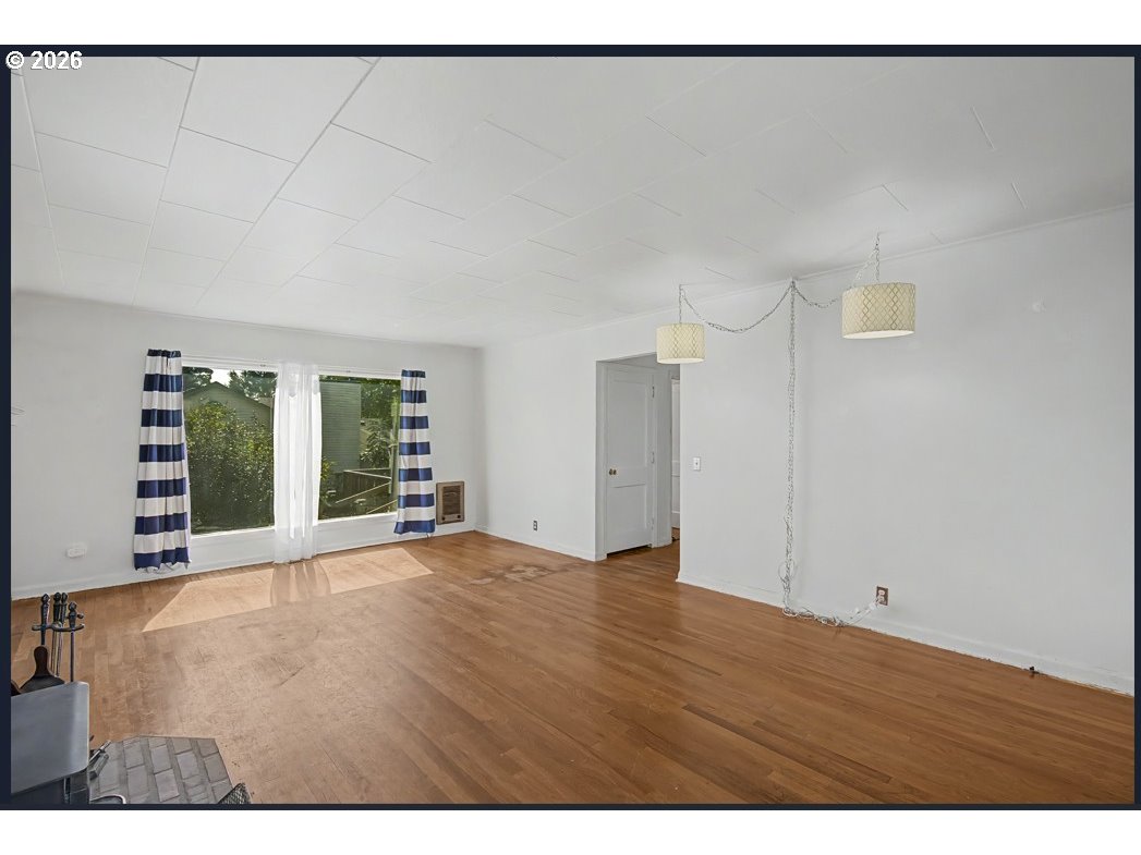 Property photo 6 of 36