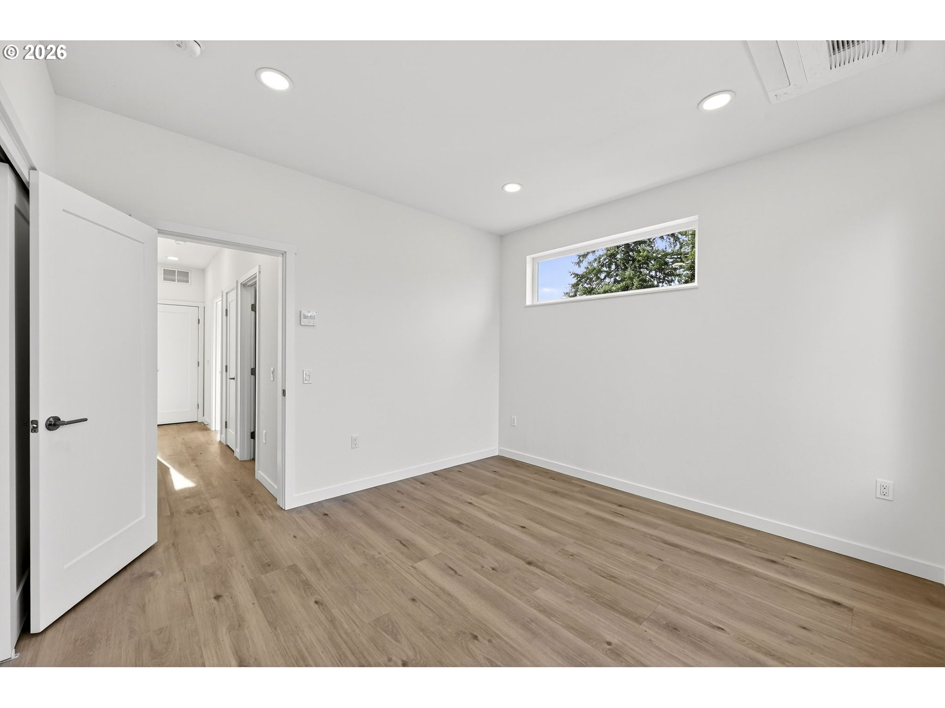 Photo #11: 320319731 Listing: Photo #11