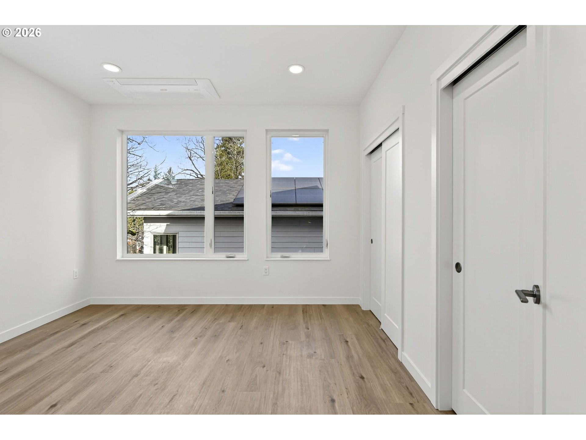 Photo #9: 320319731 Listing: Photo #9