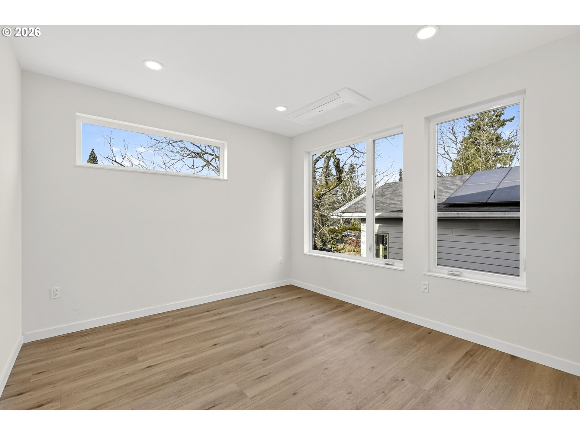 Photo #10: 320319731 Listing: Photo #10