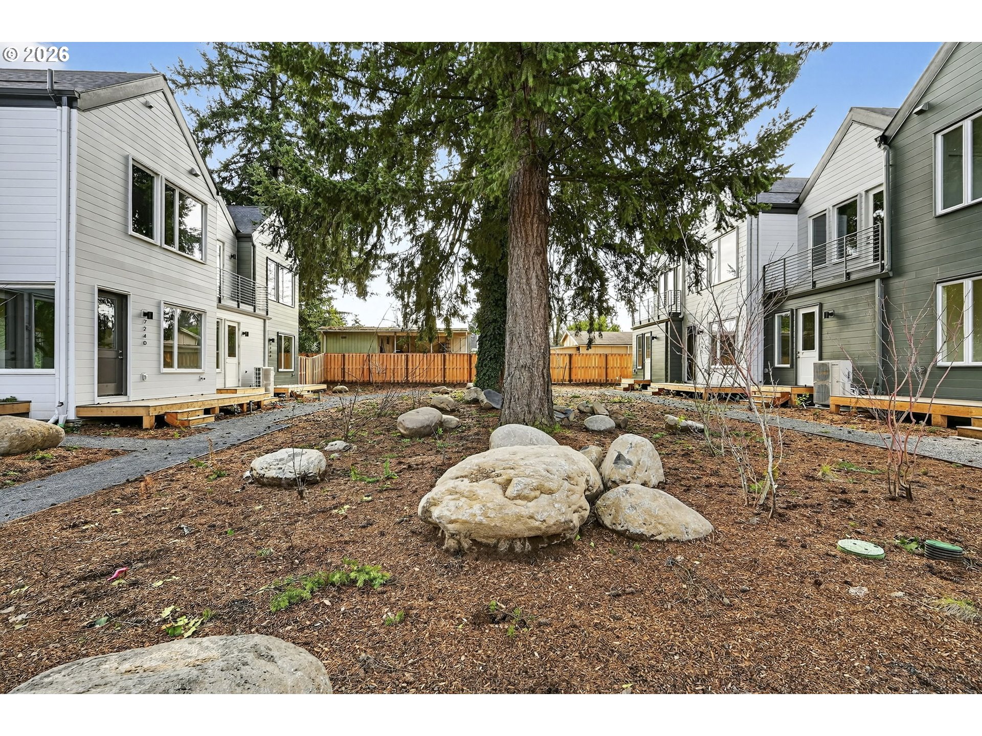 Photo #19: 320319731 Listing: Photo #19