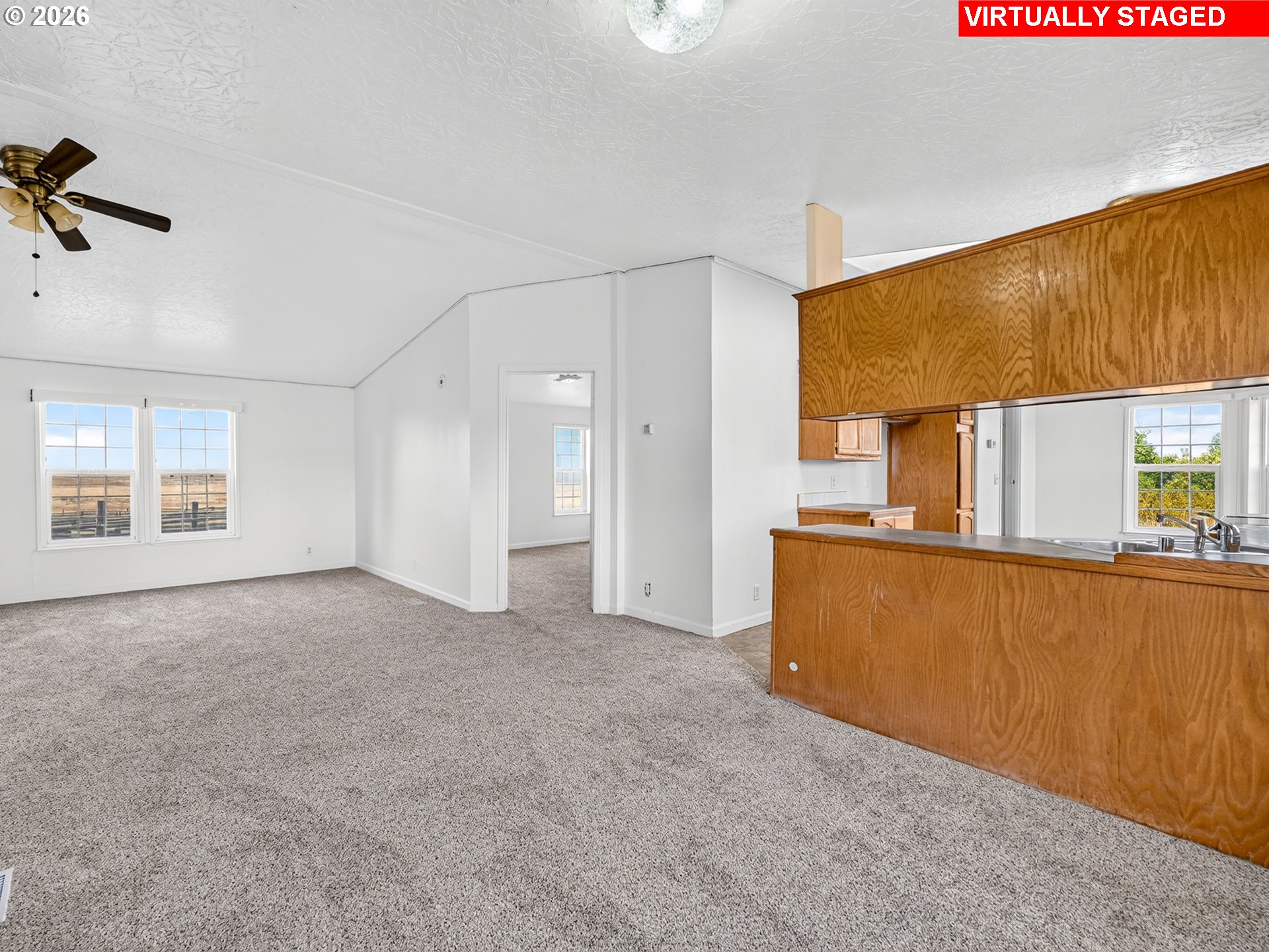 Property photo 11 of 36