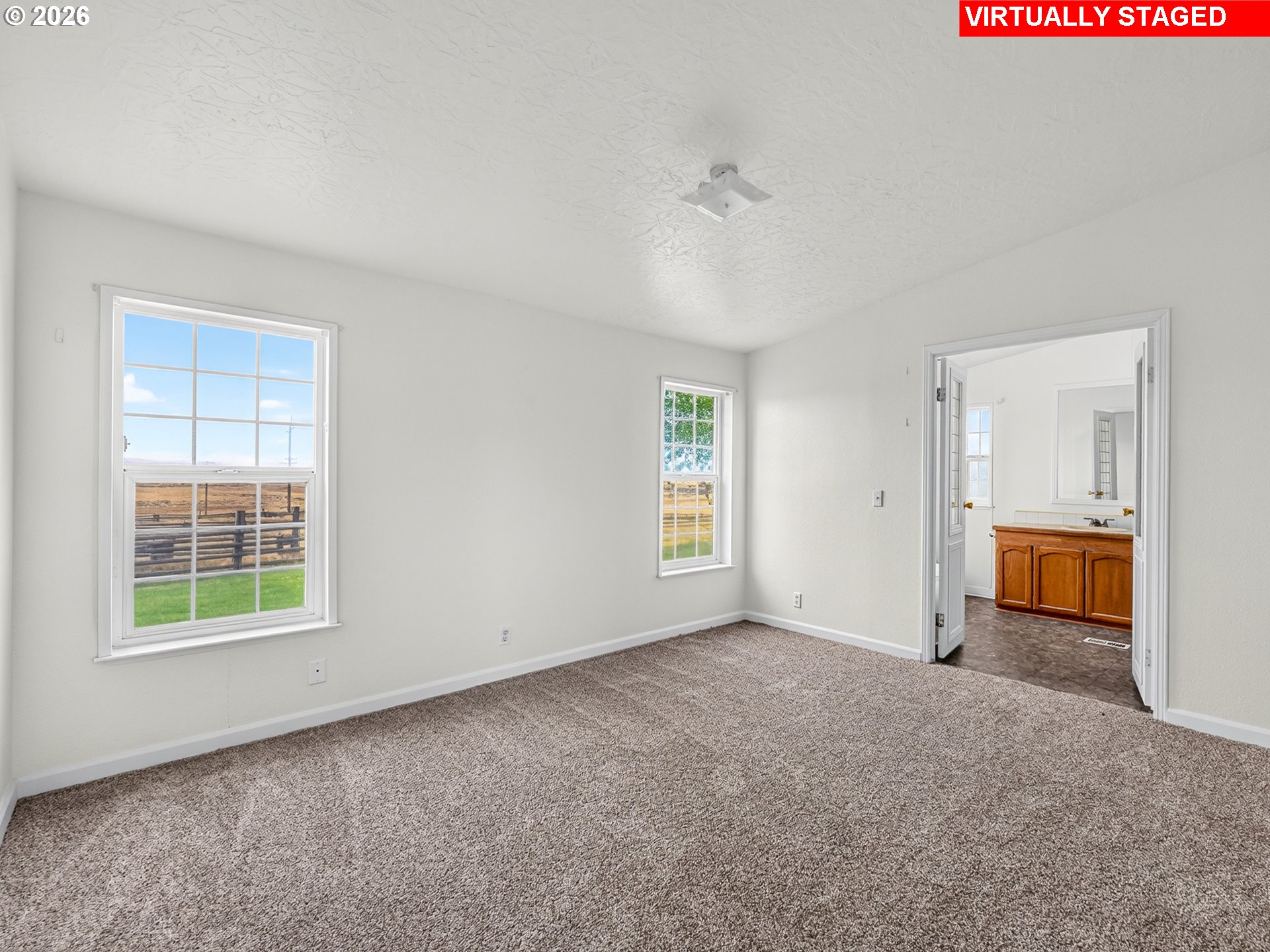 Property photo 14 of 36