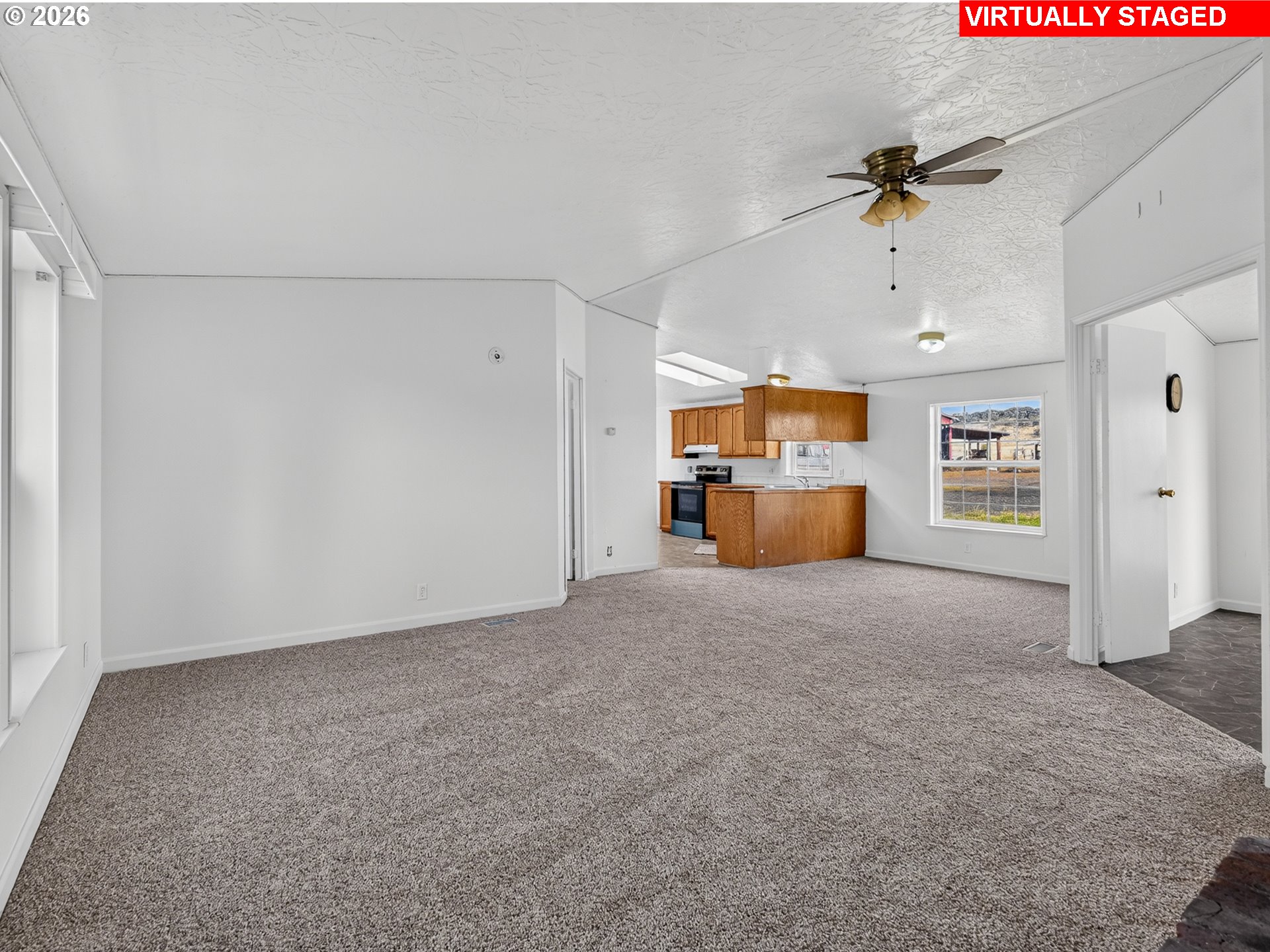 Property photo 8 of 36