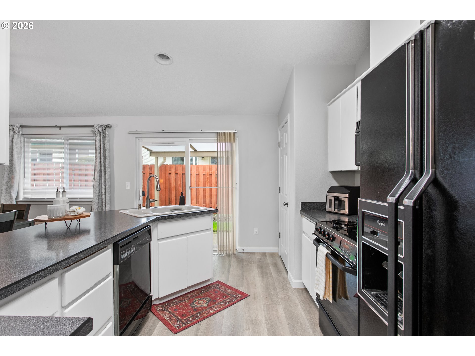 Photo #6: 320822449 Listing: Photo #6