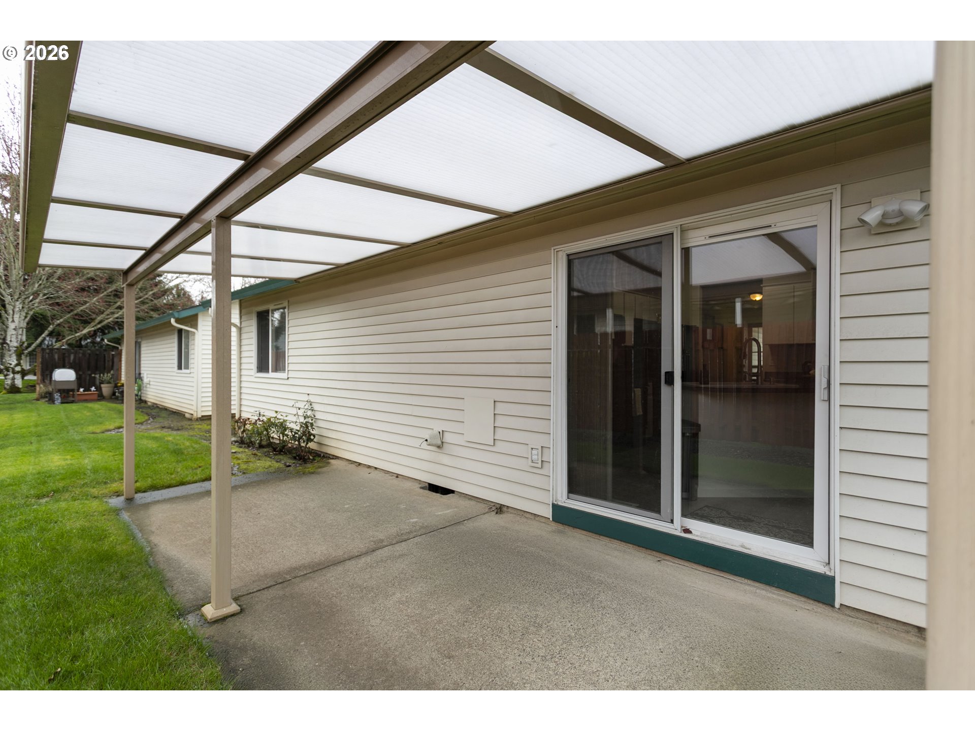 Photo #8: 320822449 Listing: Photo #8