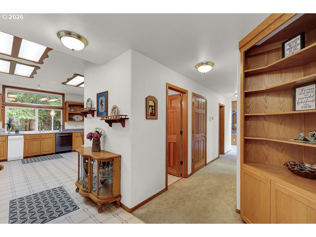 Property photo 14 of 48