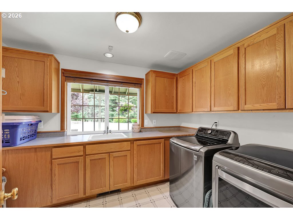Property photo 15 of 48