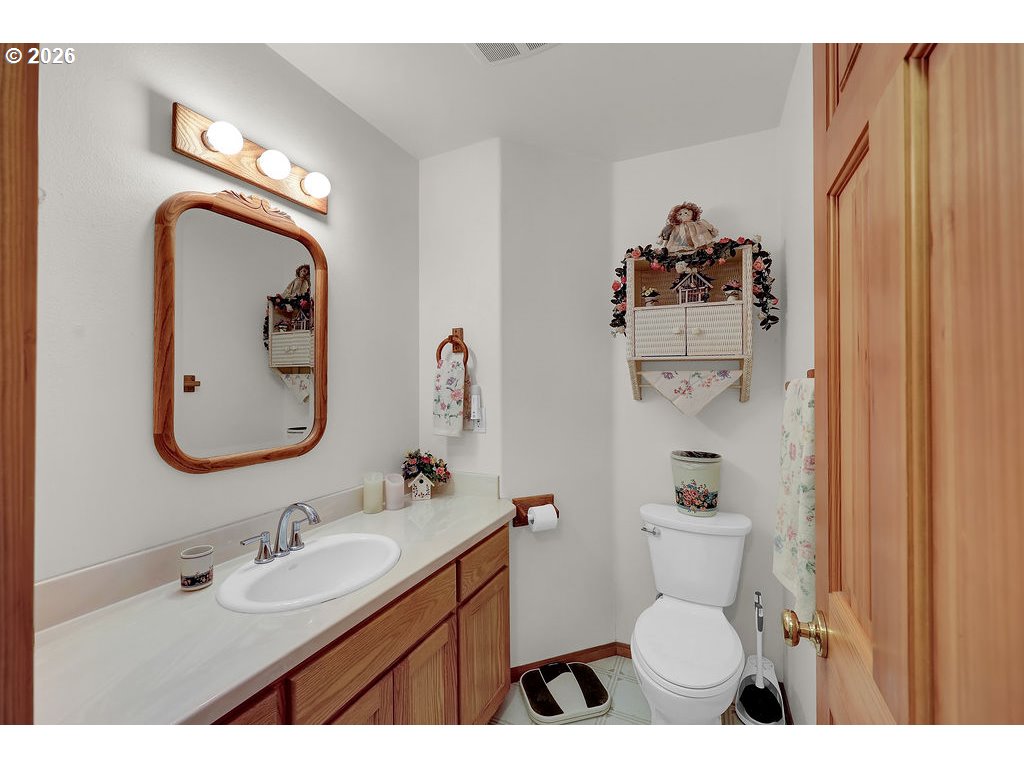 Property photo 16 of 48
