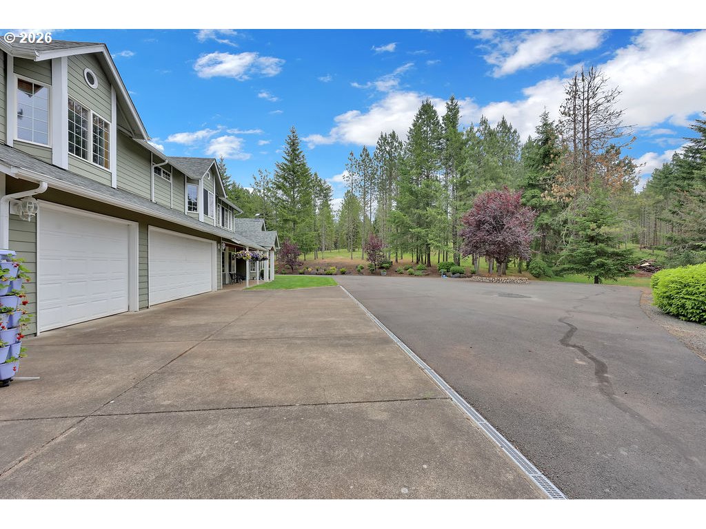Photo of 30898 CAMAS SWALE RD, Creswell, OR 97426, Creswell, OR 97426