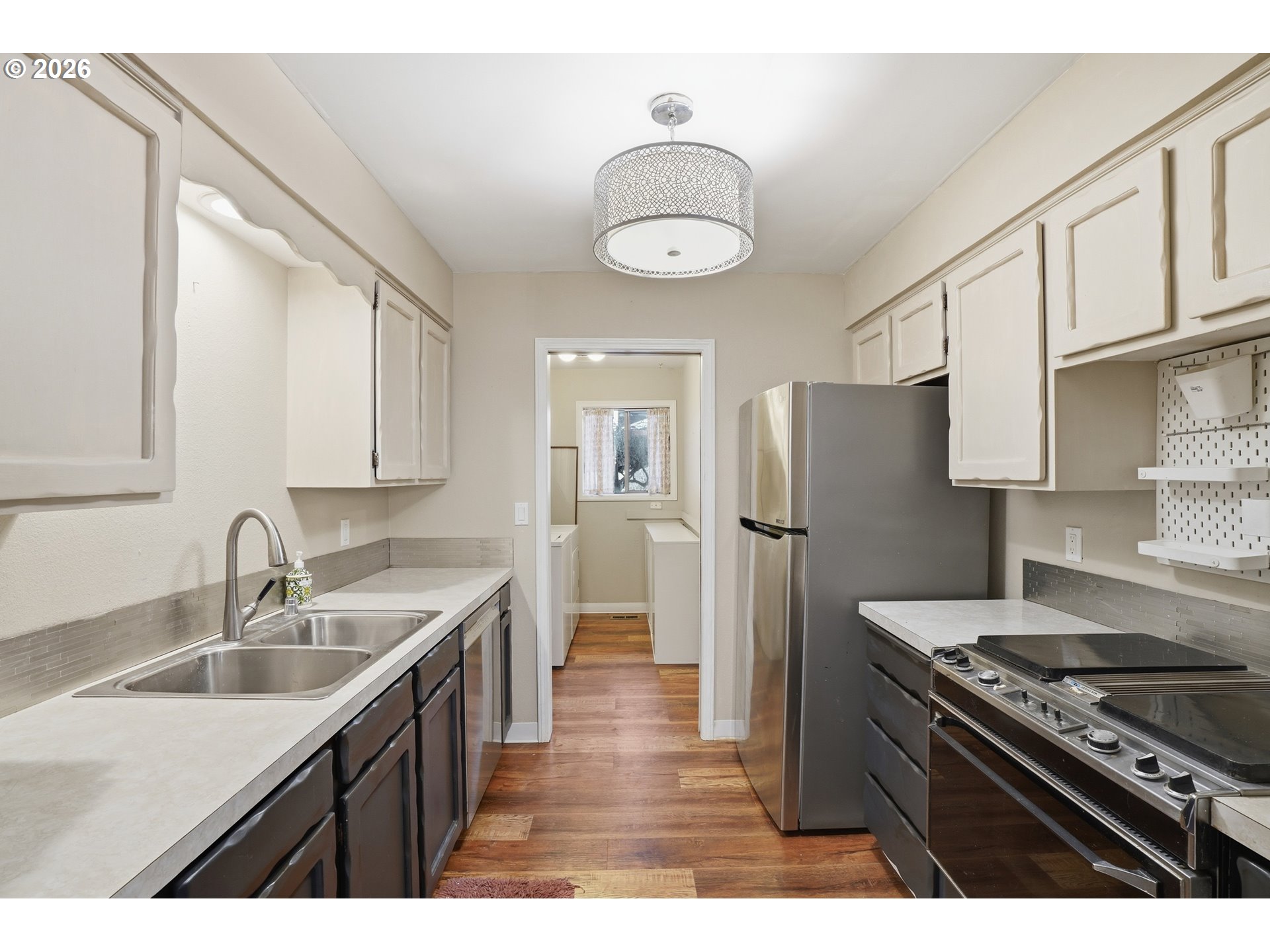 Photo #4: 321232002 Listing: Photo #4