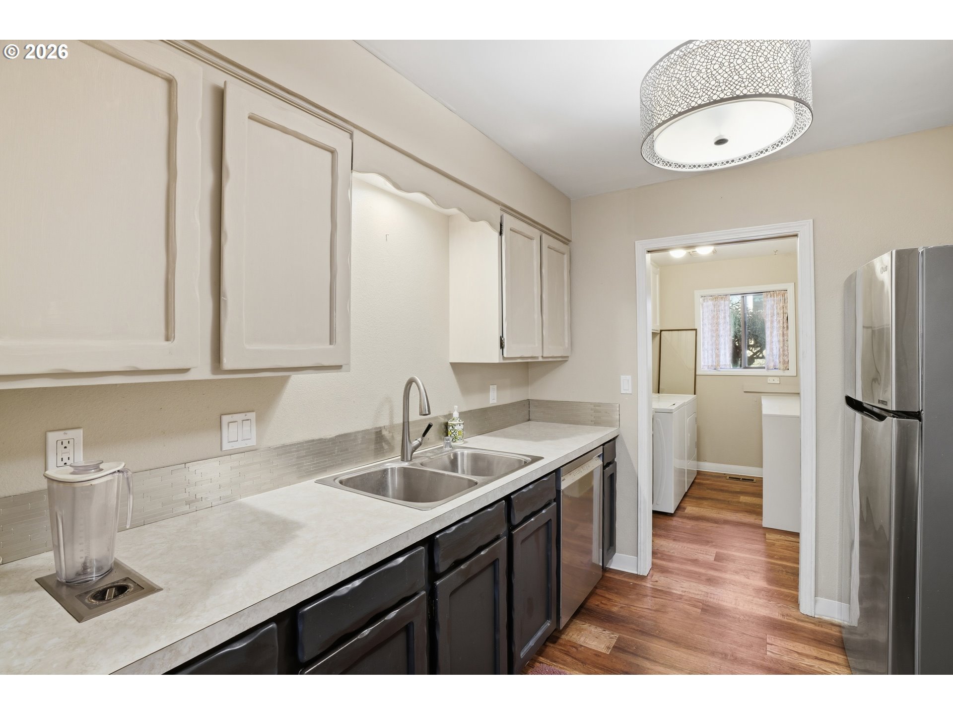 Photo #5: 321232002 Listing: Photo #5