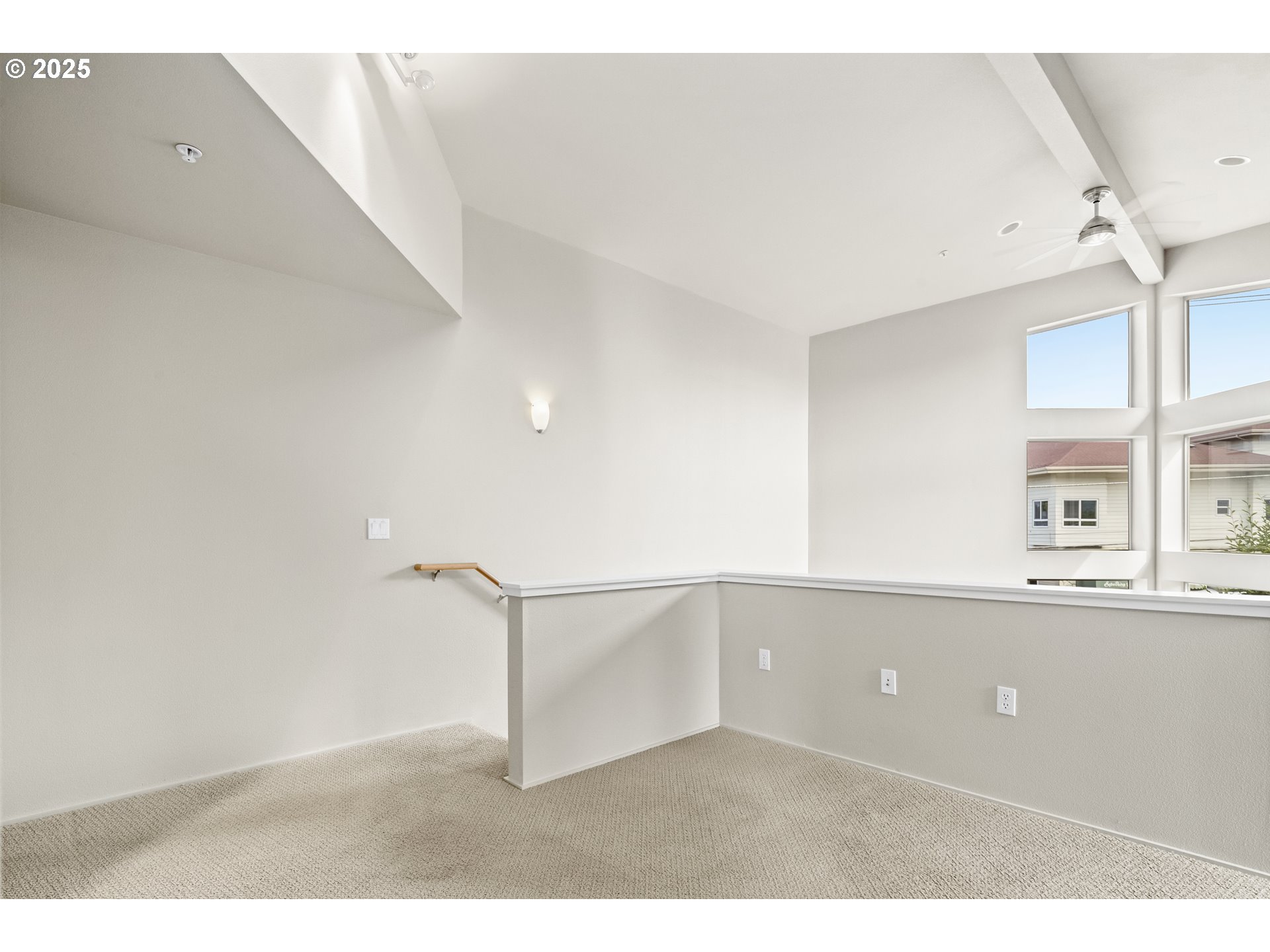 Photo #4: 321493666 Listing 