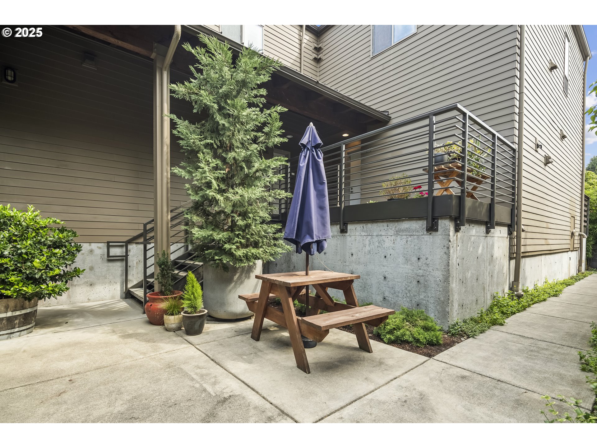 Photo #37: 321493666 Listing: Photo #37