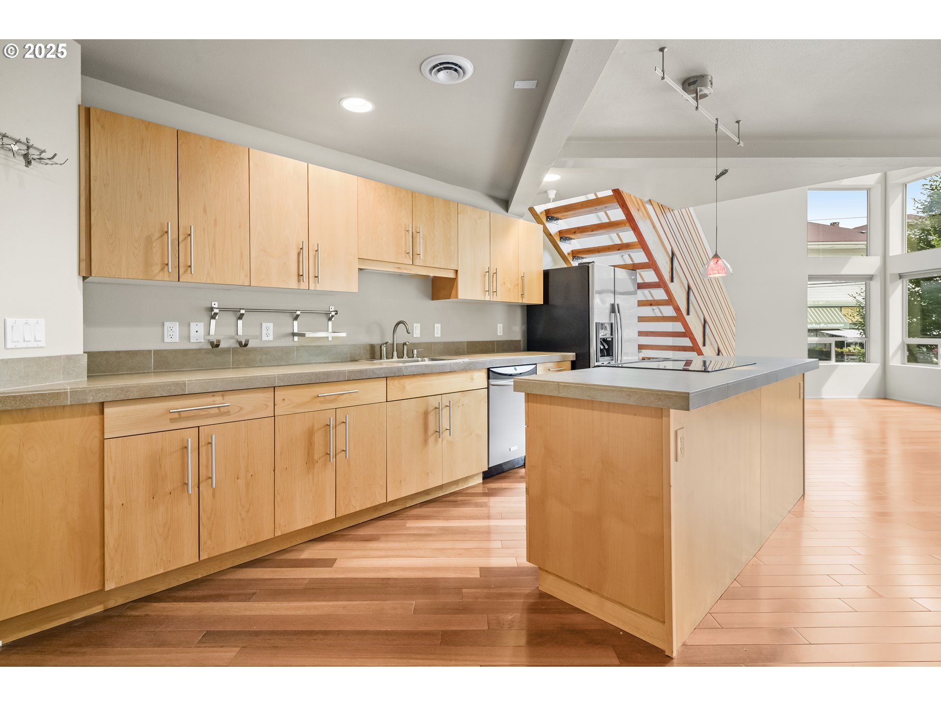 Photo #26: 321493666 Listing: Photo #26