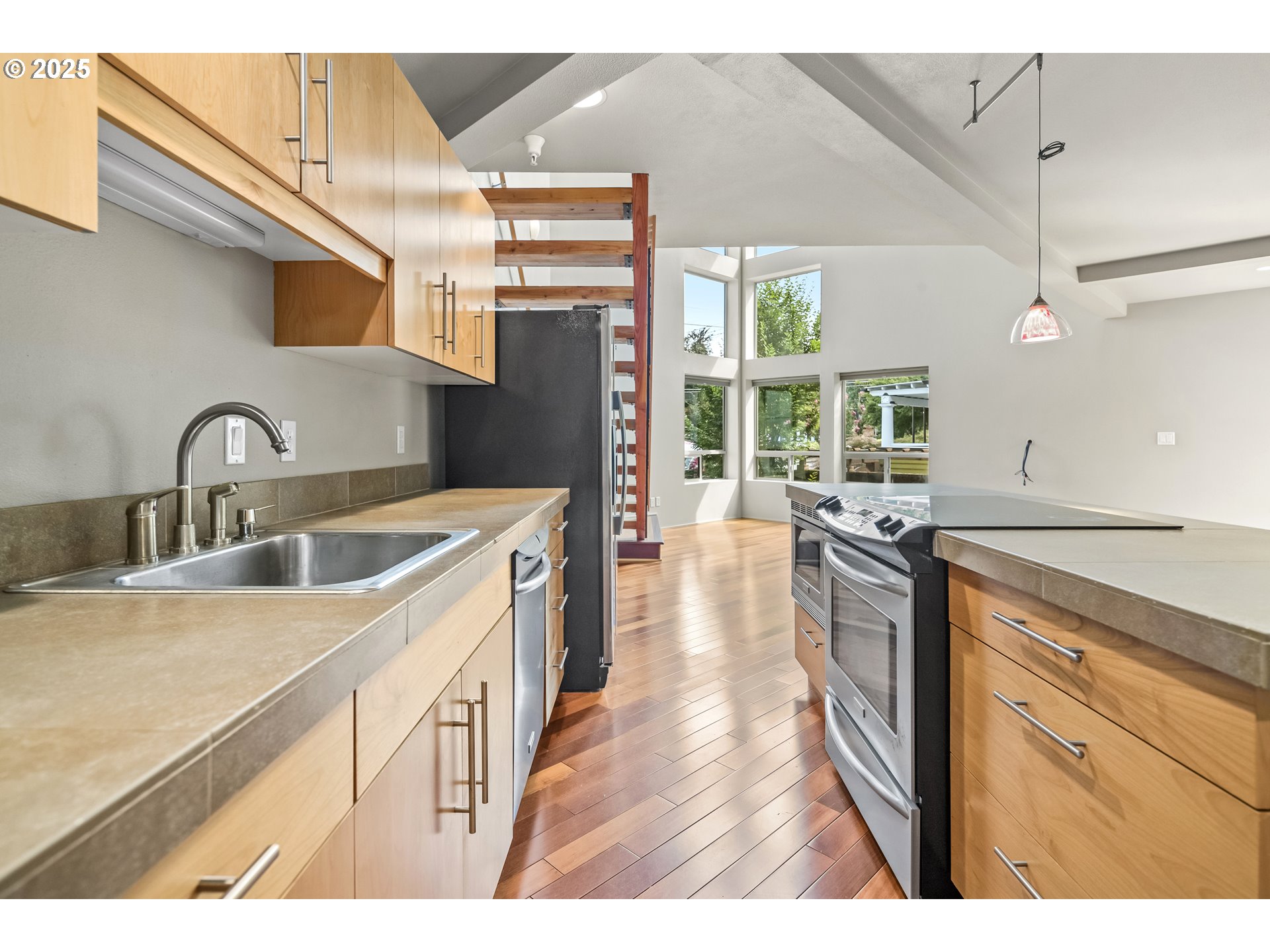 Photo #28: 321493666 Listing: Photo #28