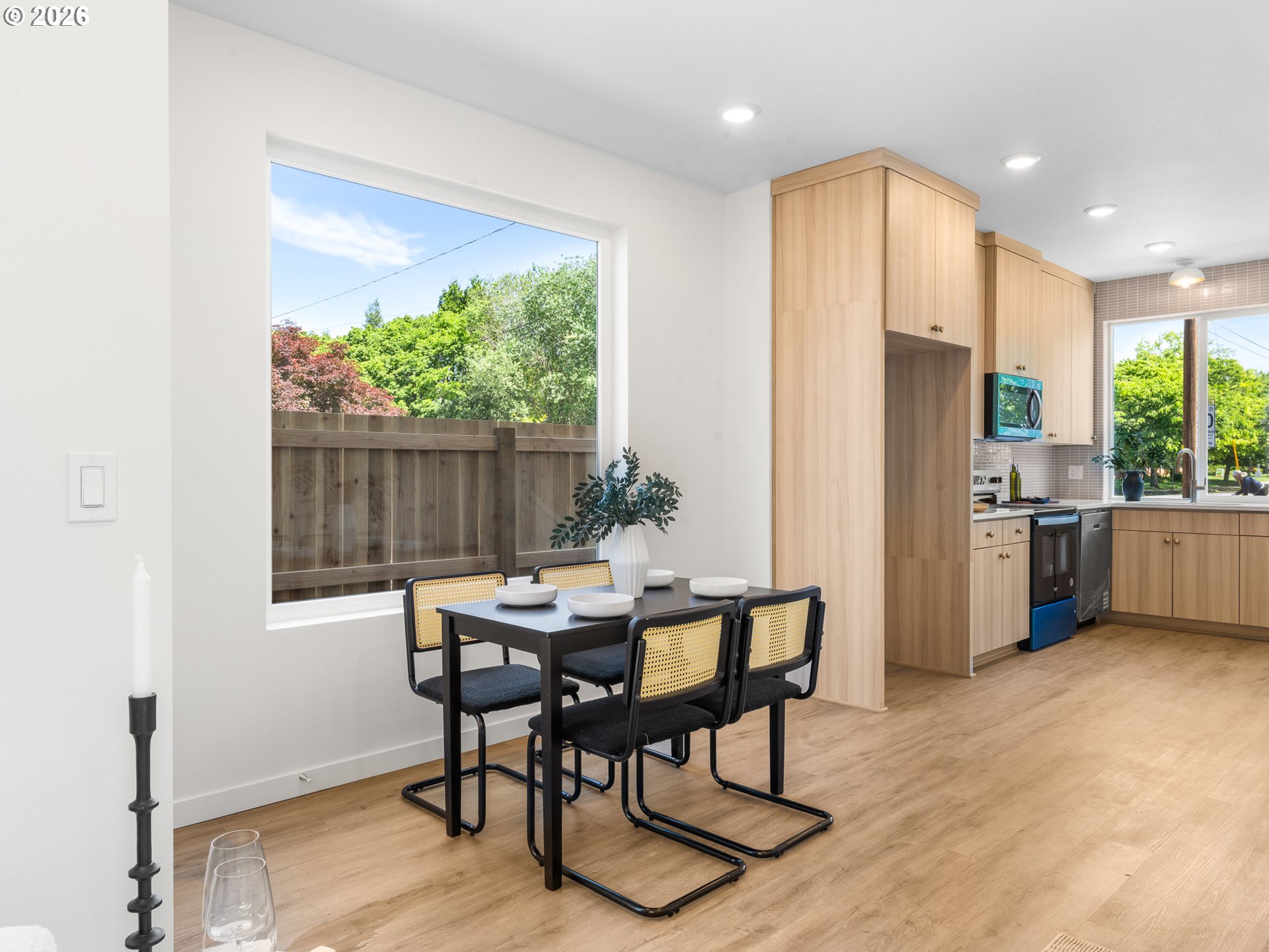 4893 NE CESAR E CHAVEZ BLVD, Portland, OR, 97211