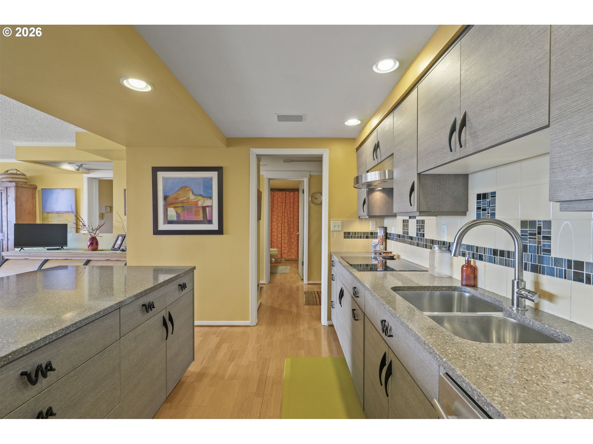 Photo #22: 321632361 Listing: Photo #22