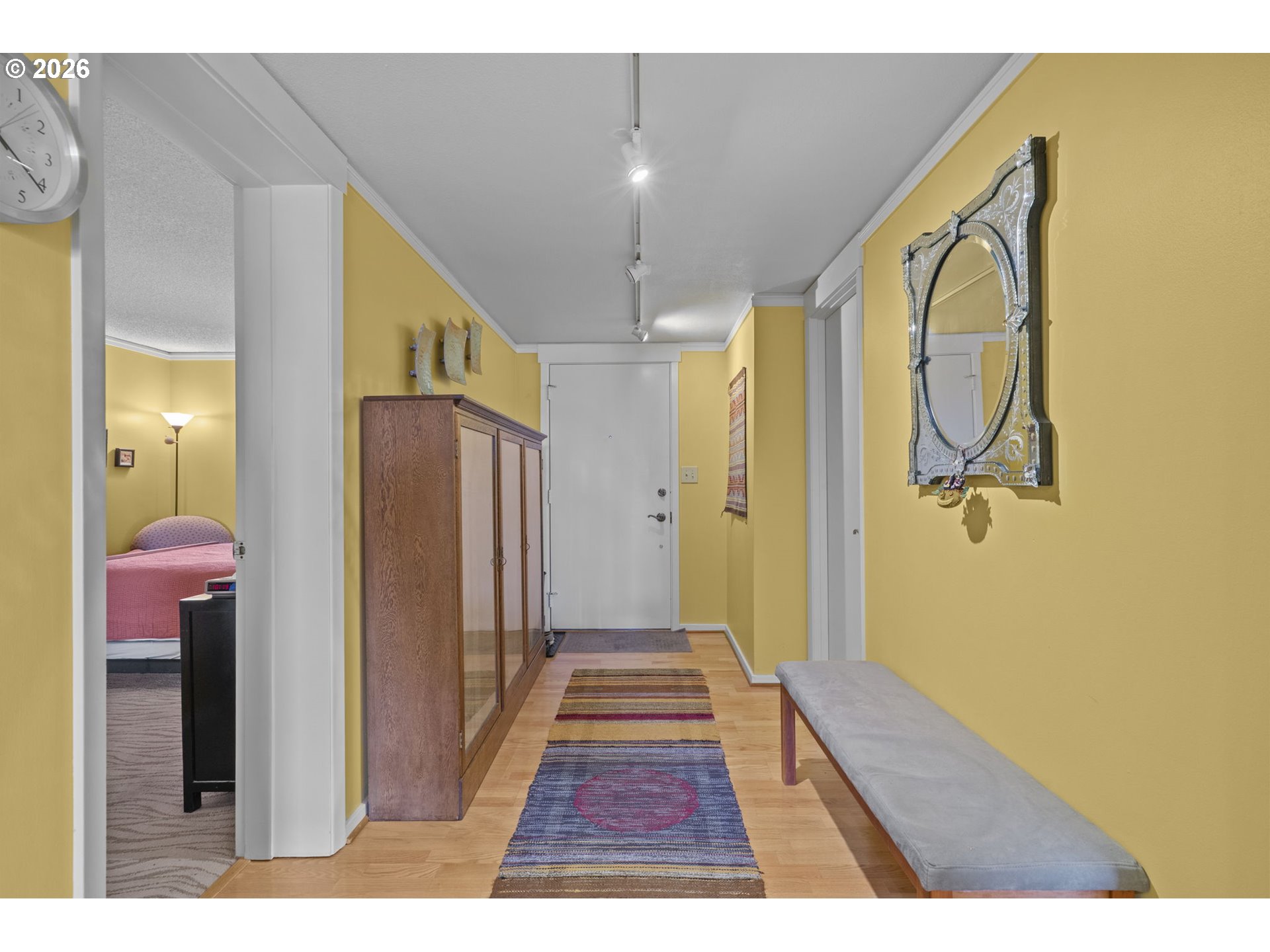 Photo #2: 321632361 Listing: Photo #2