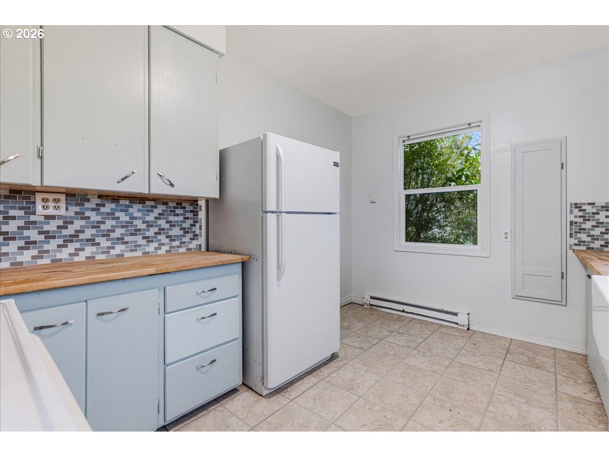 13492 S Warnock, Oregon City, OR, 97045