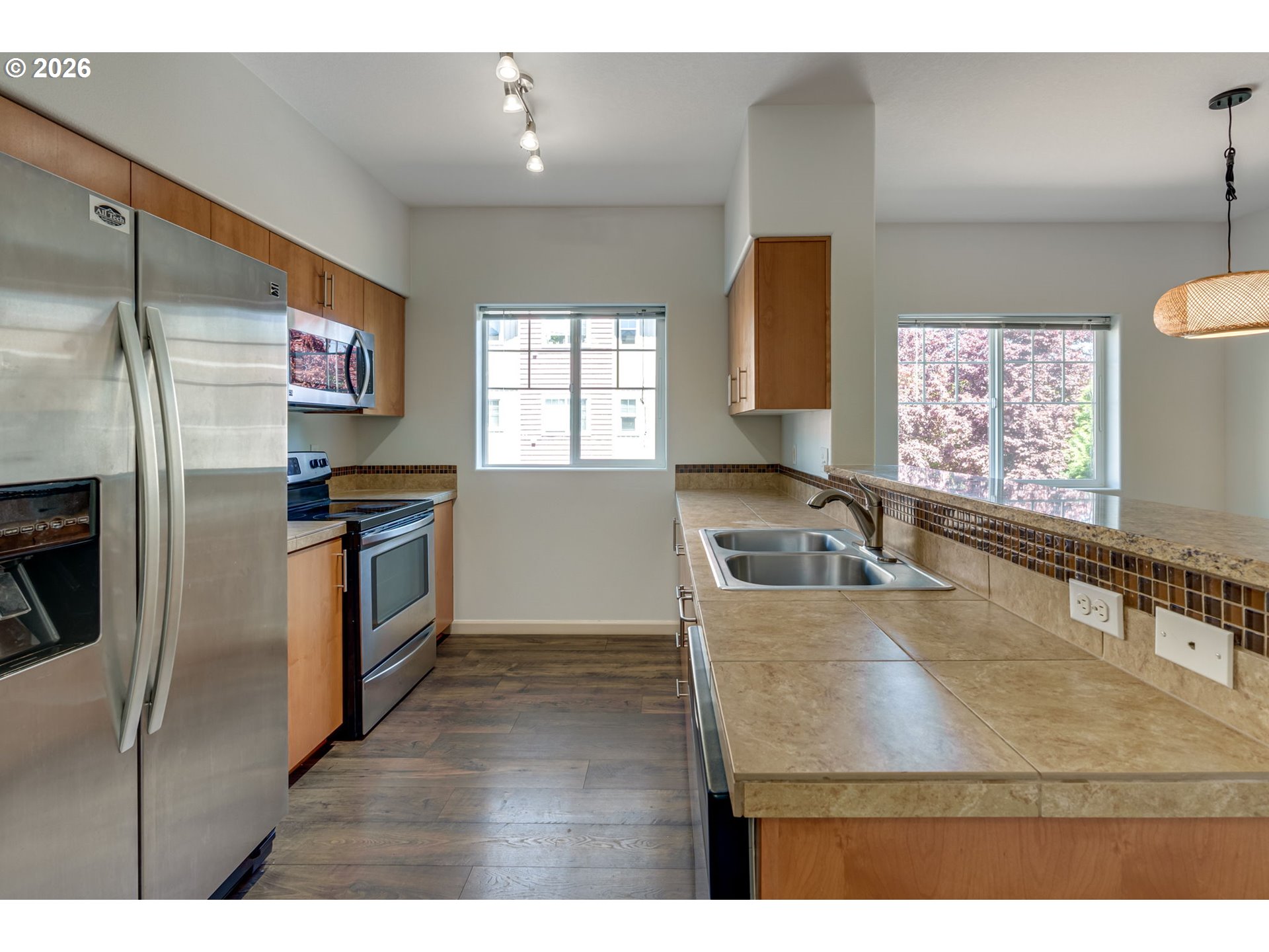 Photo #14: 321882753 Listing: Photo #14