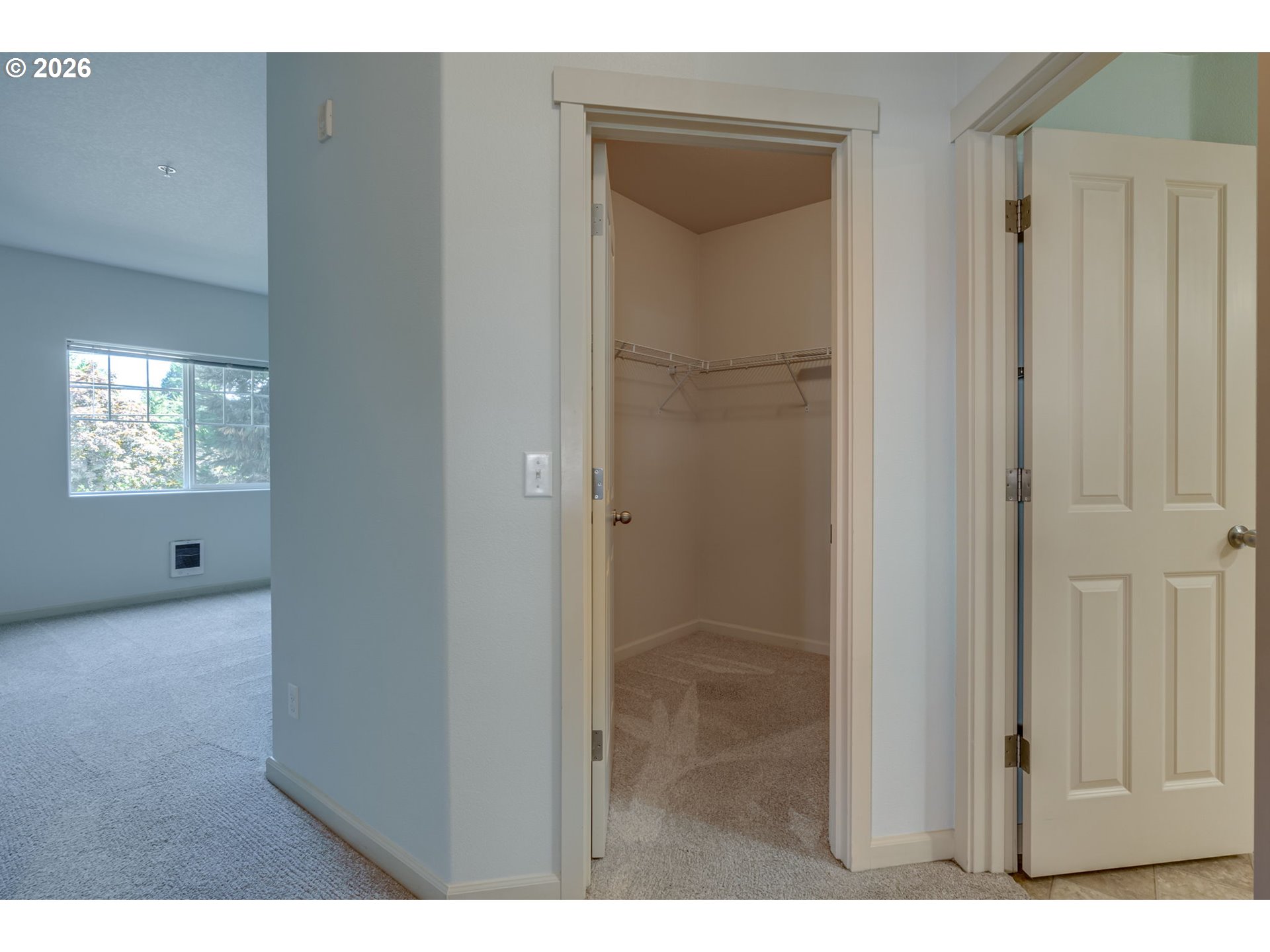 Photo #21: 321882753 Listing: Photo #21