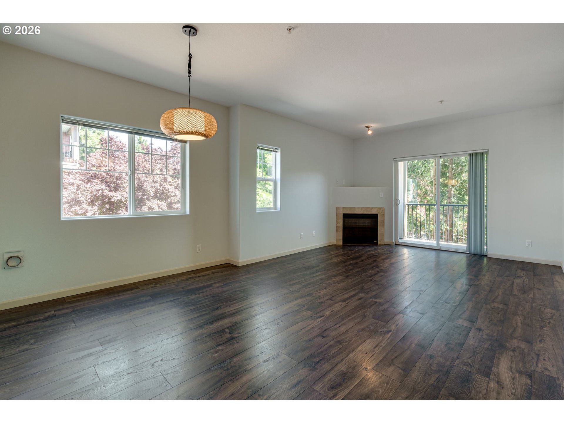 Photo #7: 321882753 Listing: Photo #7