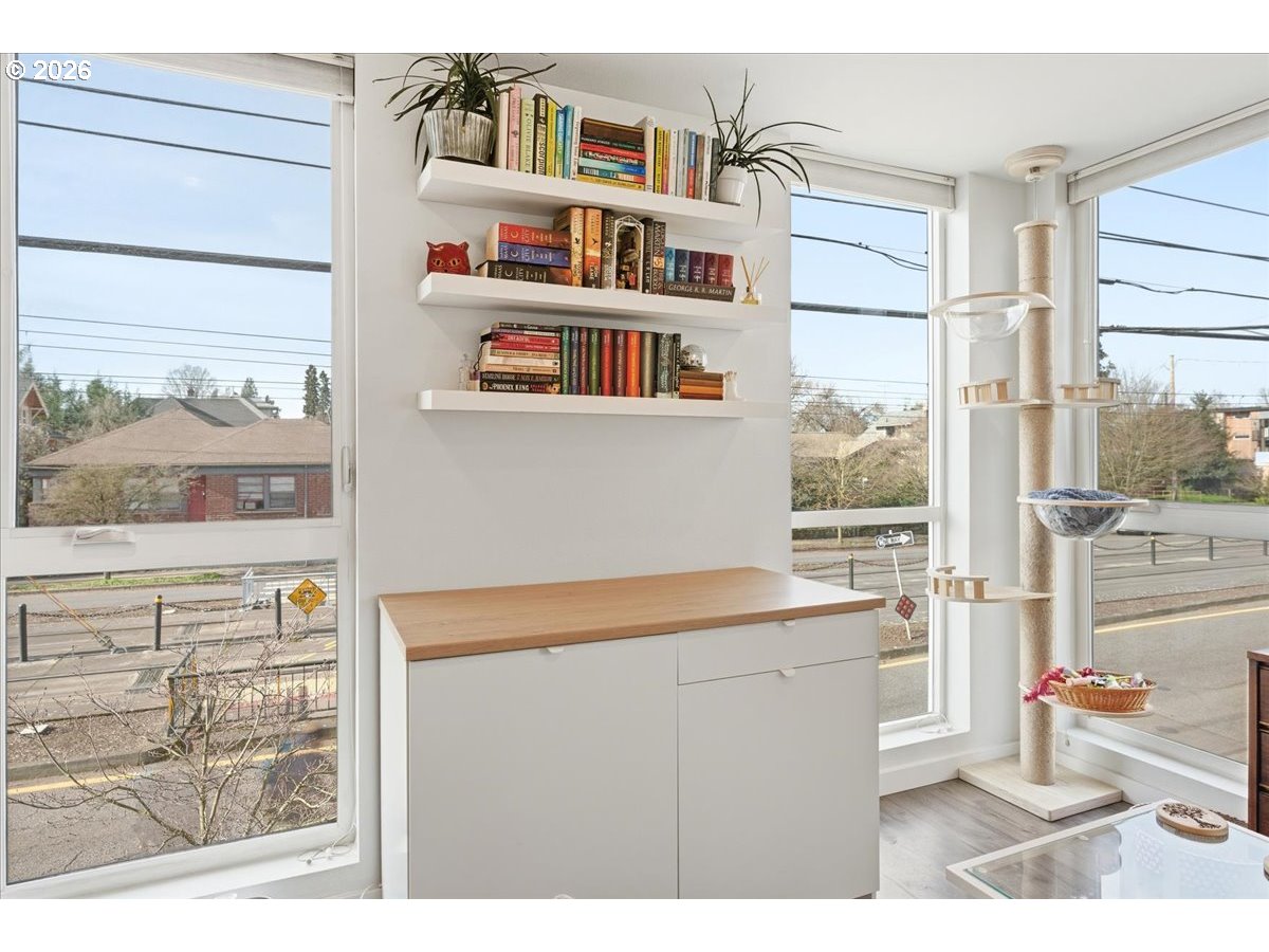 Photo #8: 322007730 Listing: Photo #8