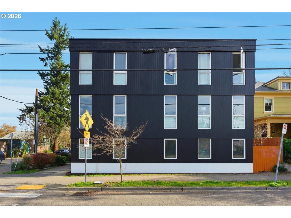 Photo #4: 322007730 Listing: Photo #4