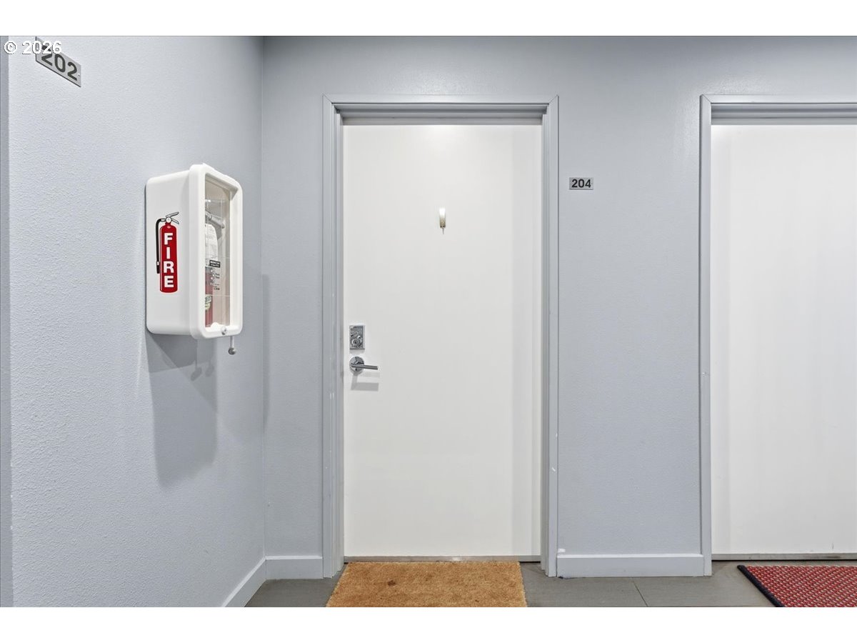 Photo #5: 322007730 Listing: Photo #5