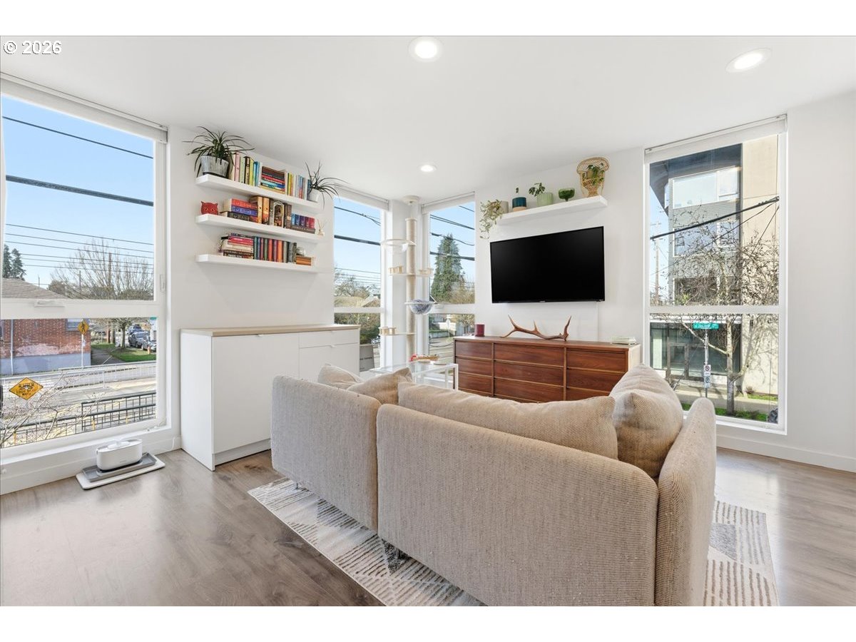 Photo #13: 322007730 Listing: Photo #13