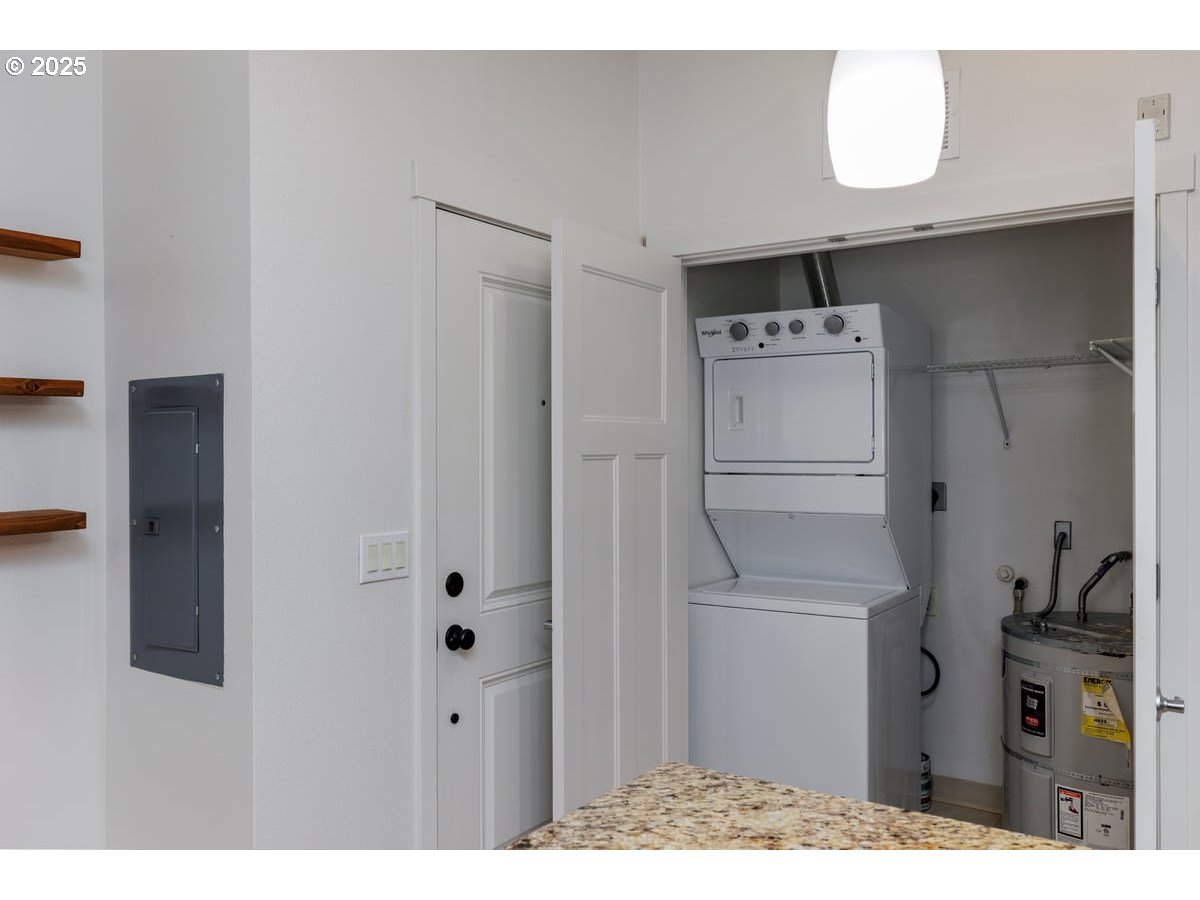 Photo #9: 322016717 Listing: Photo #9