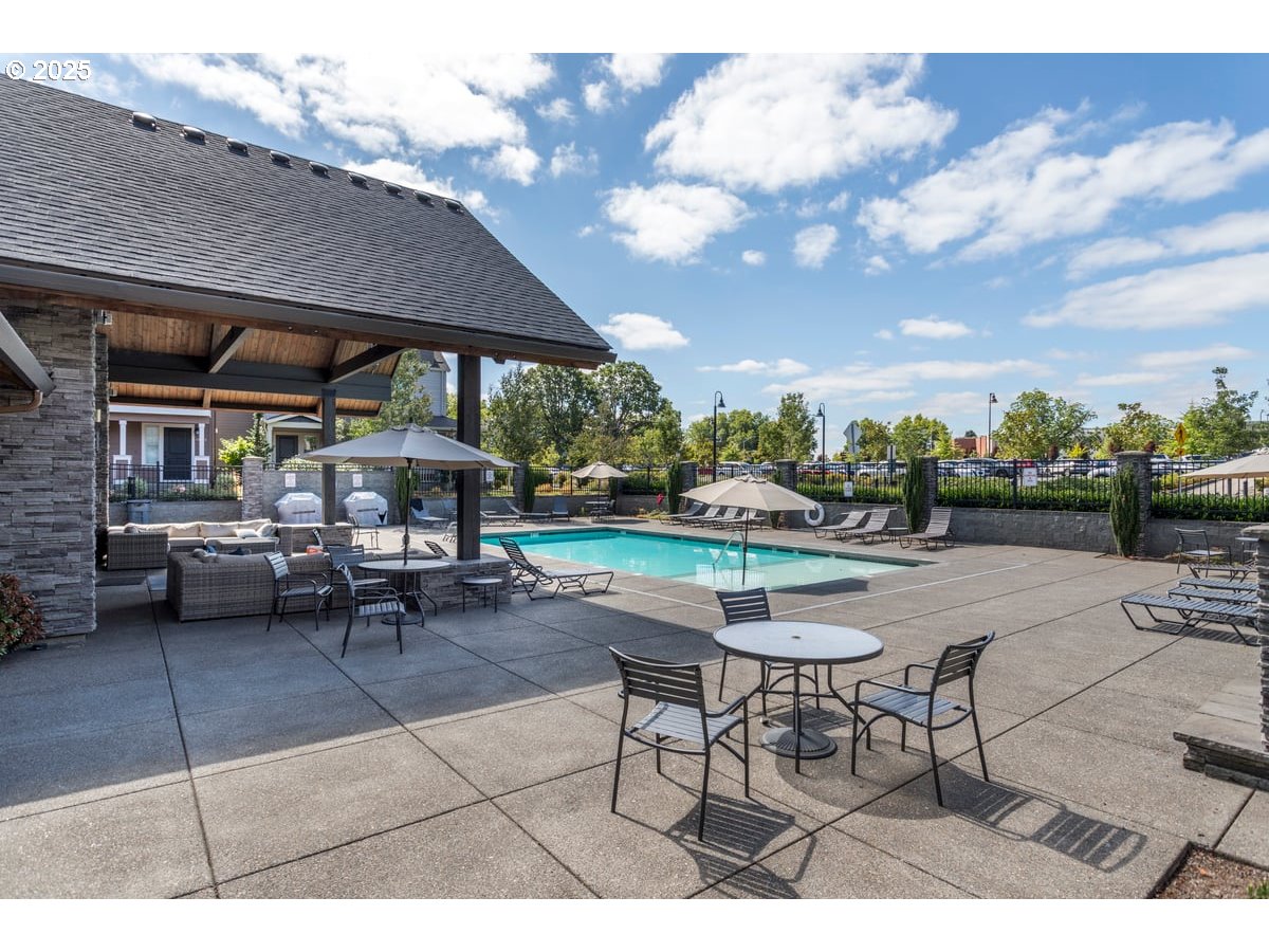 Photo #15: 322016717 Listing: Photo #15