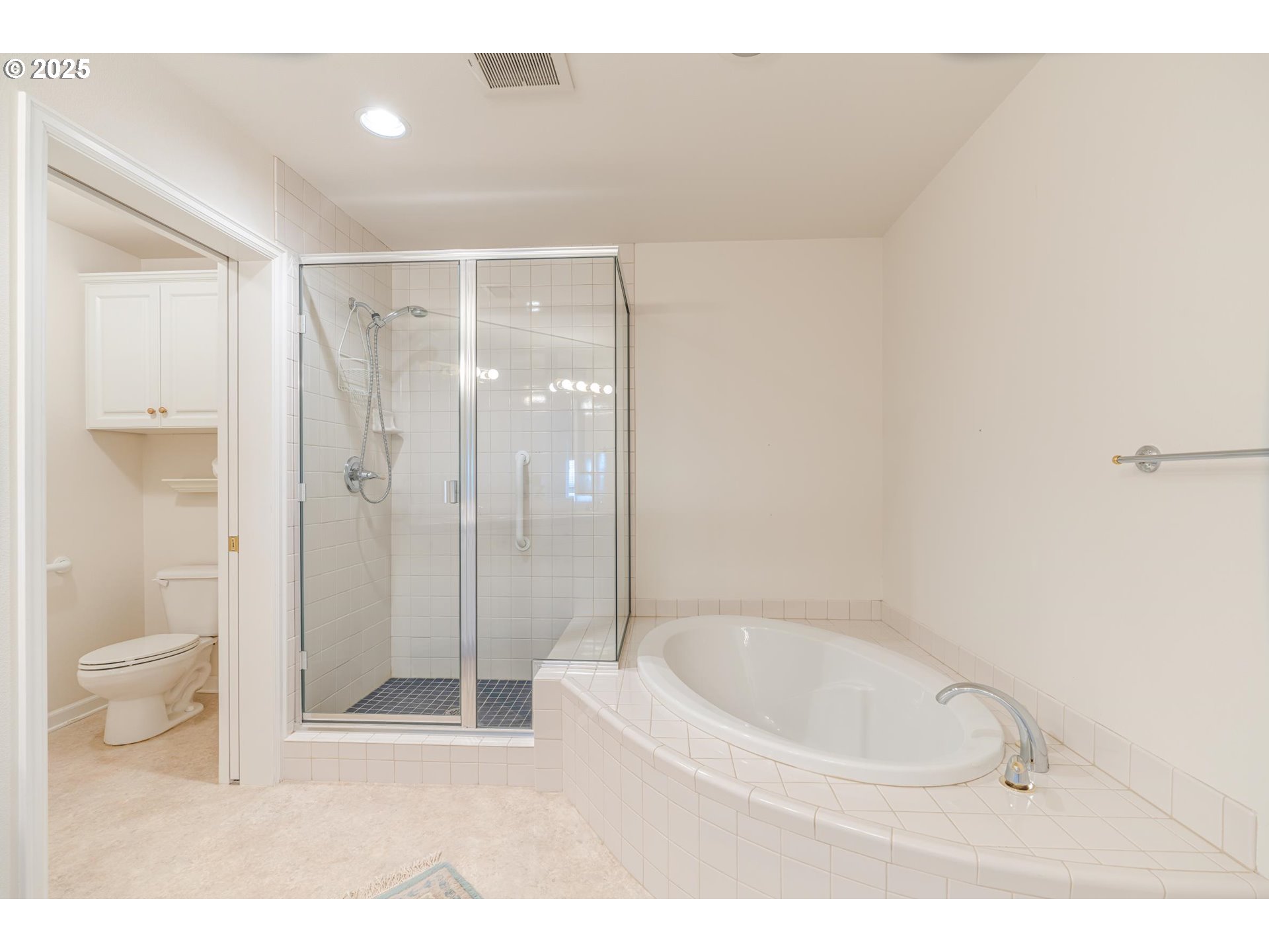 Photo #20: 322068011 Listing: Photo #20