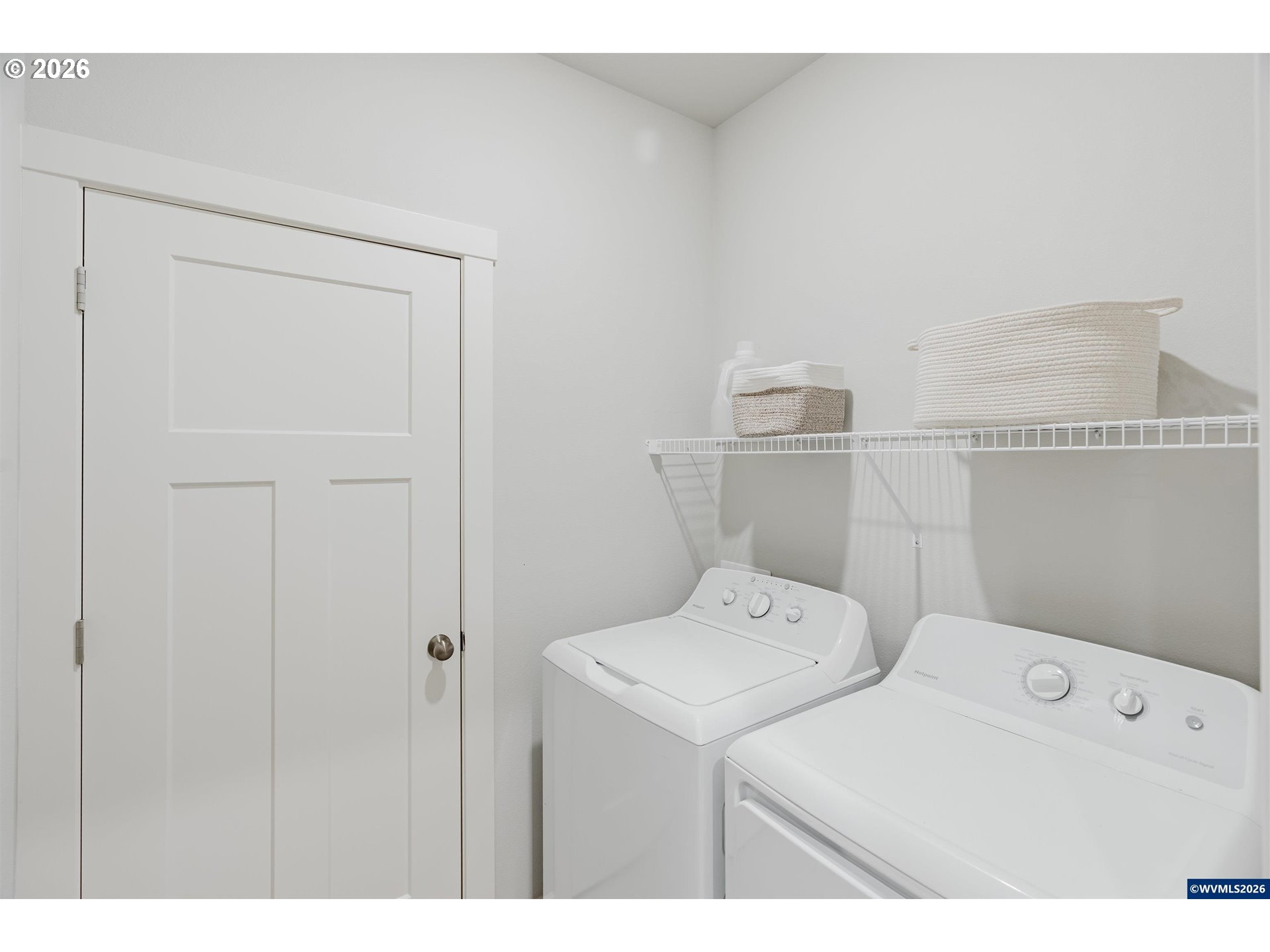 210 WALNUT ST, Mt Angel, OR, 97362