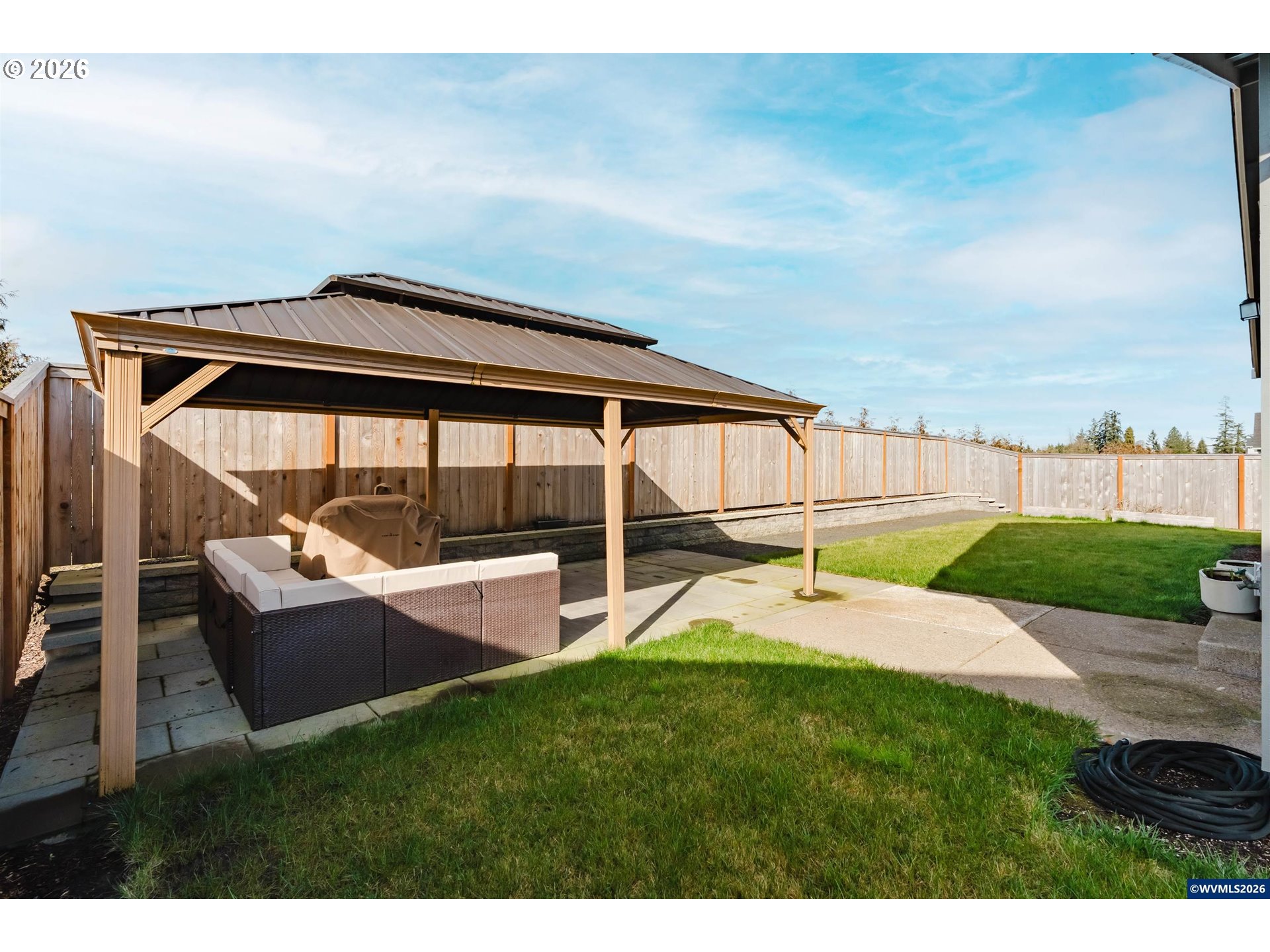 210 WALNUT ST, Mt Angel, OR, 97362