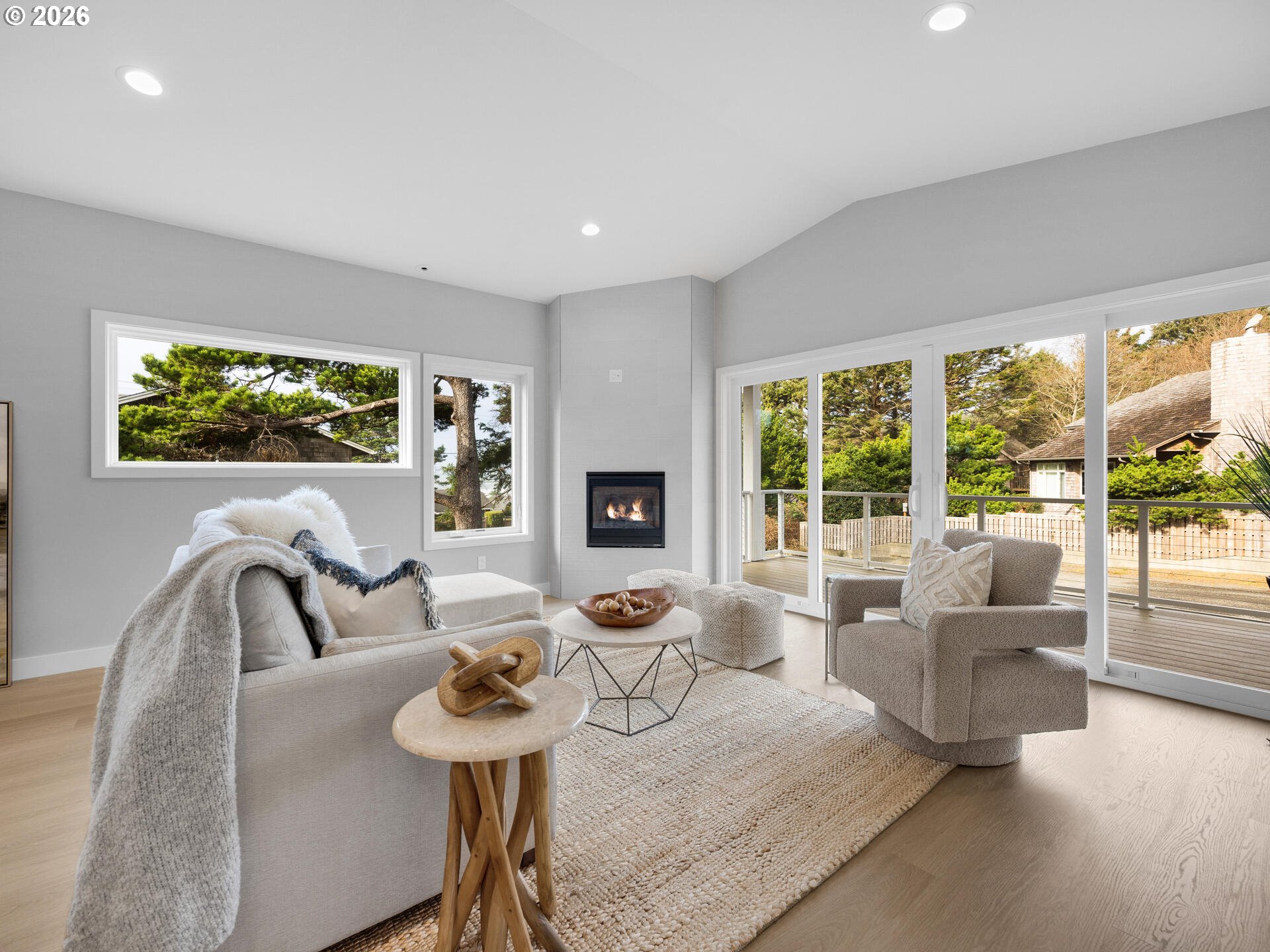 143 E TANANA AVE, Cannon Beach, OR, 97110