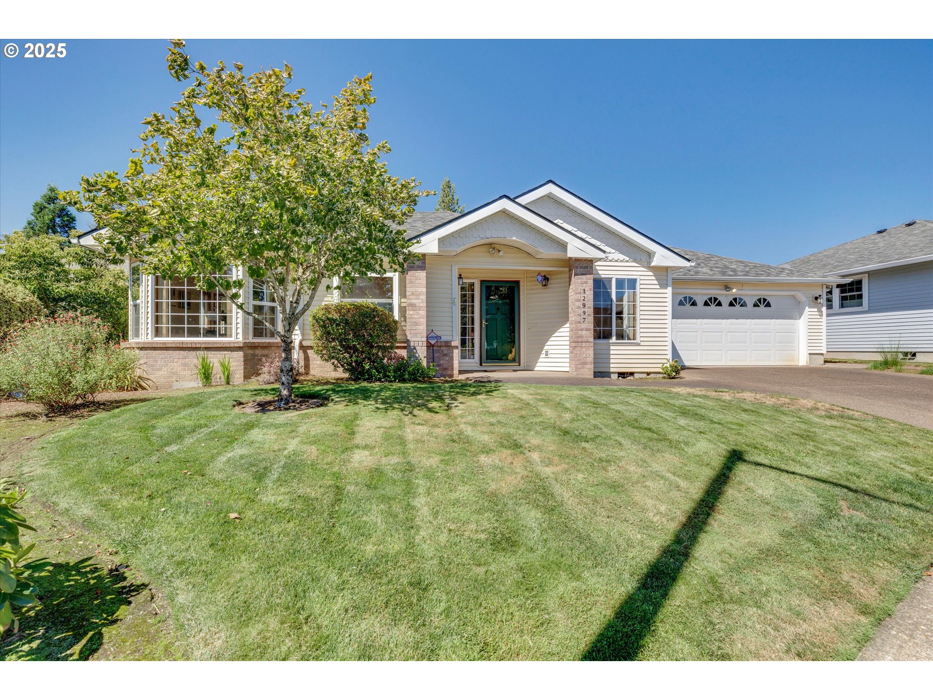 1735 Pine St, Silverton, OR, 97381