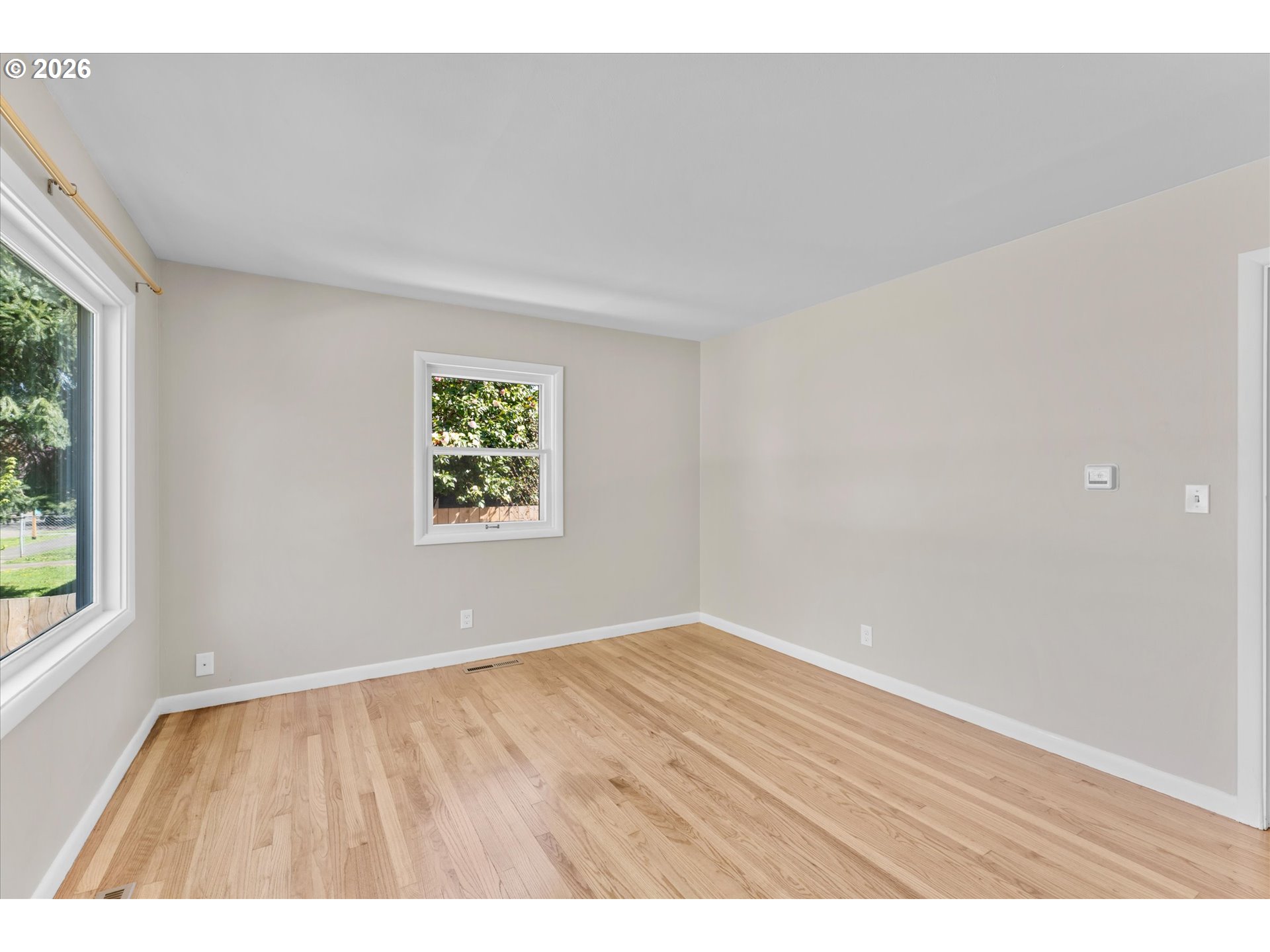 Photo #8: 324467037 Listing: Photo #8