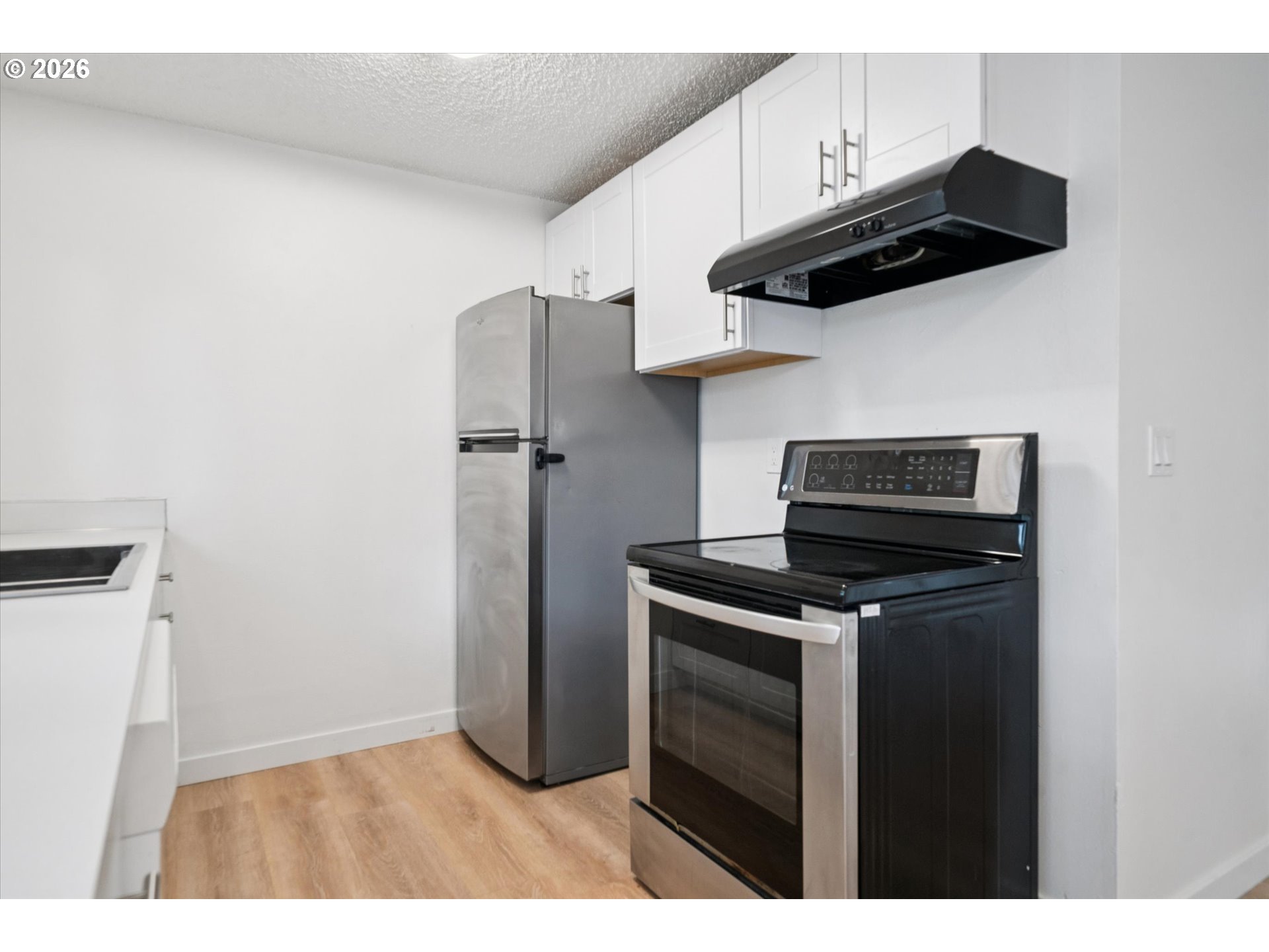 Photo #10: 325155935 Listing: Photo #10