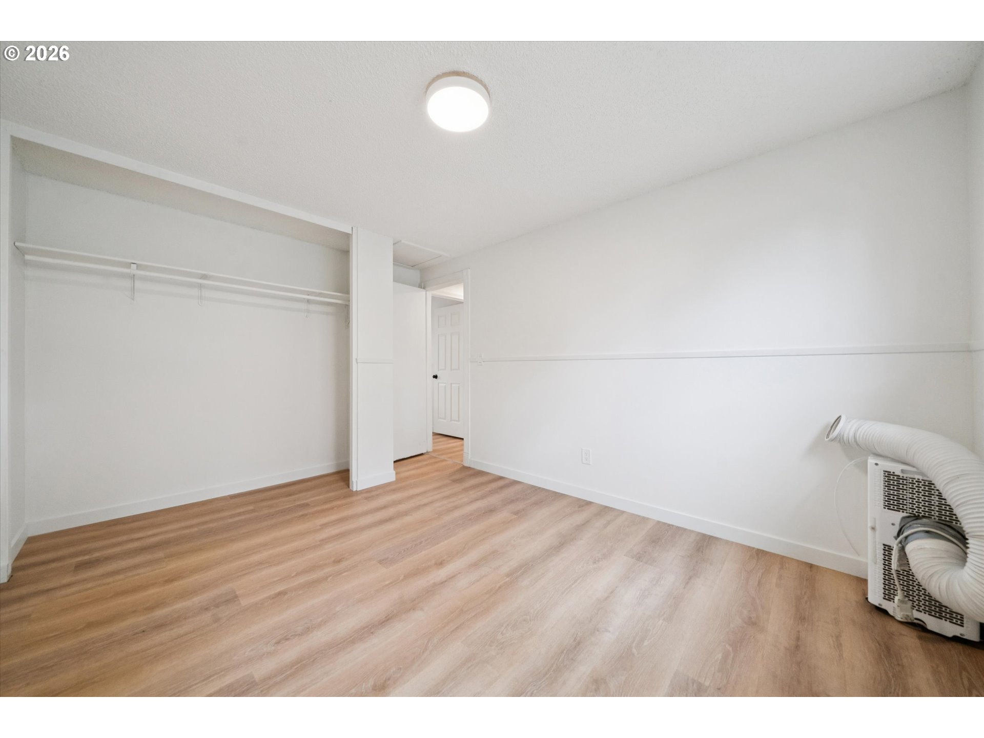 Photo #18: 325155935 Listing: Photo #18