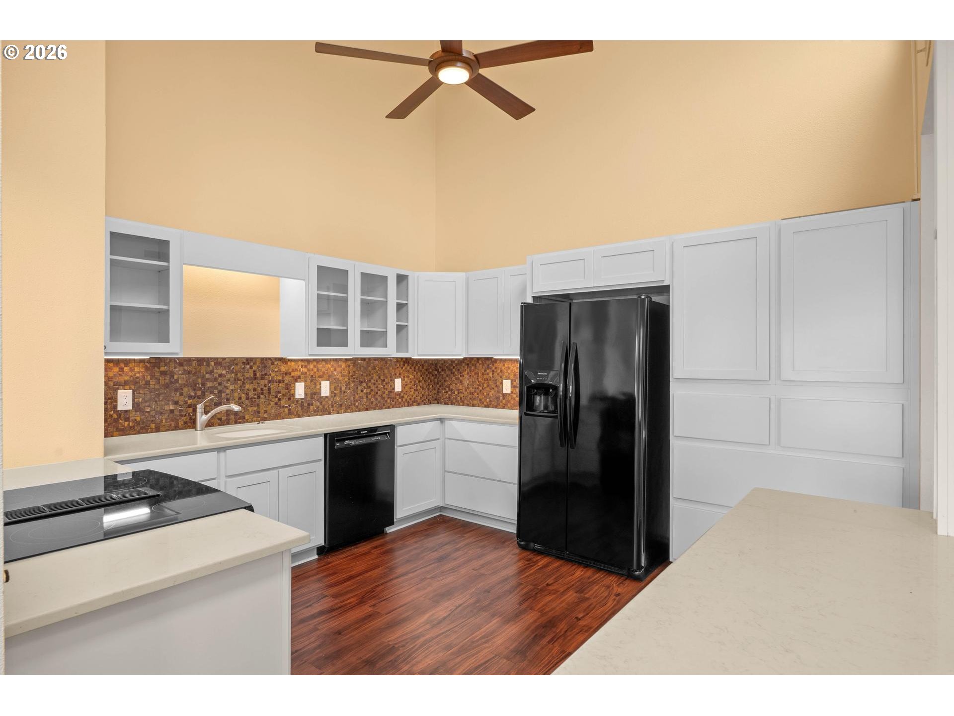 Photo #13: 325308189 Listing: Photo #13