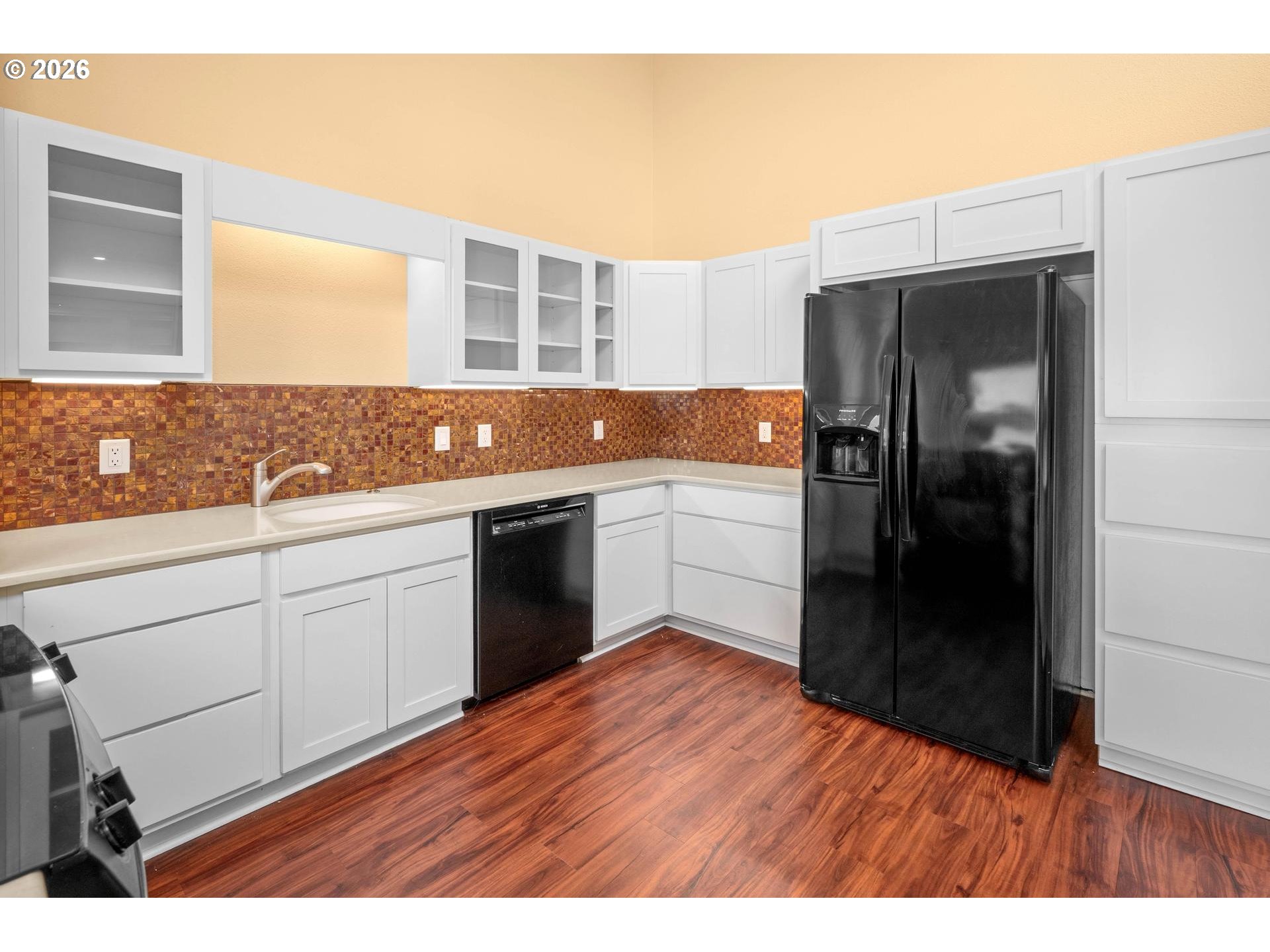 Photo #14: 325308189 Listing: Photo #14