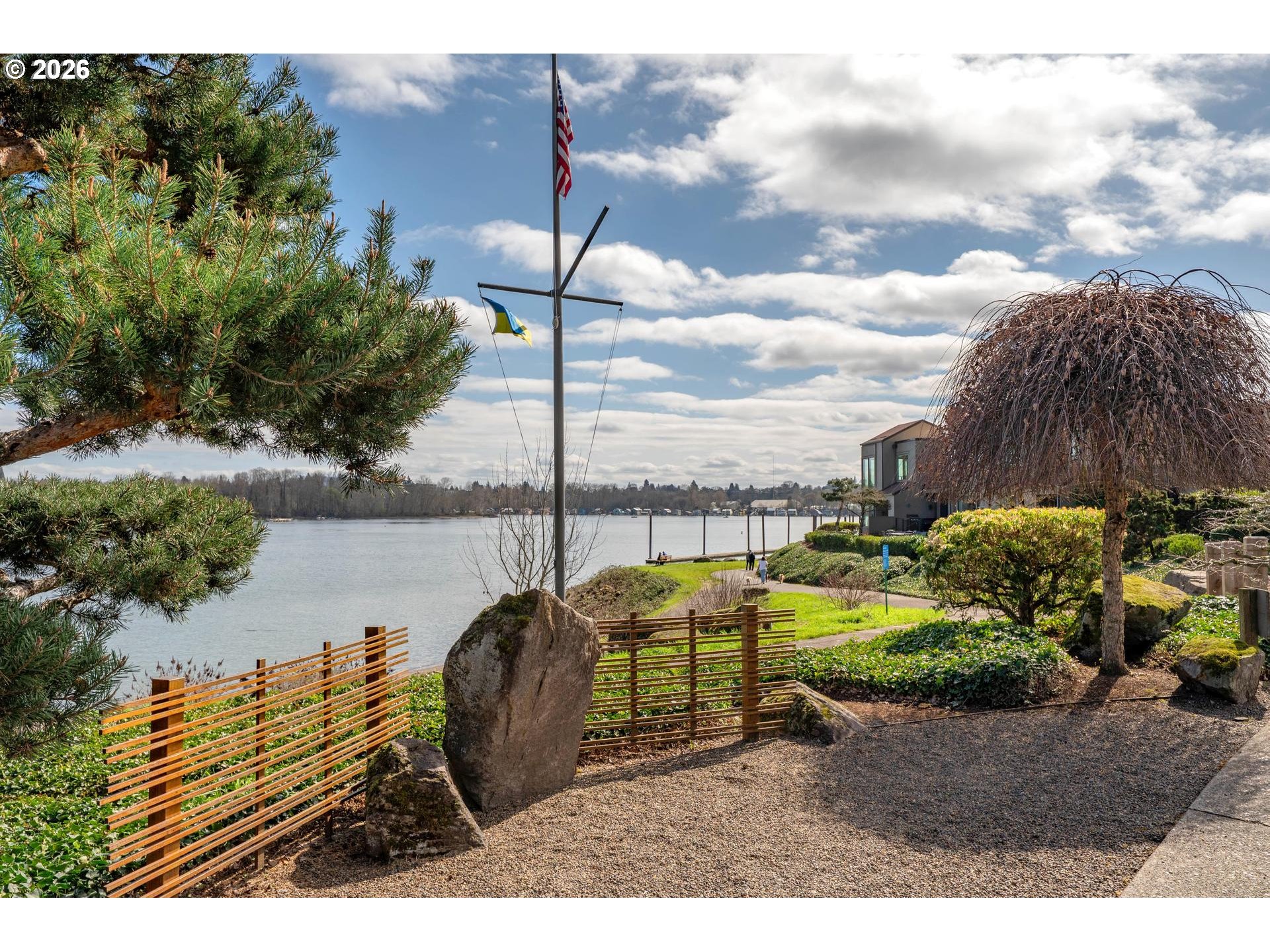 Photo #30: 325308189 Listing: Photo #30