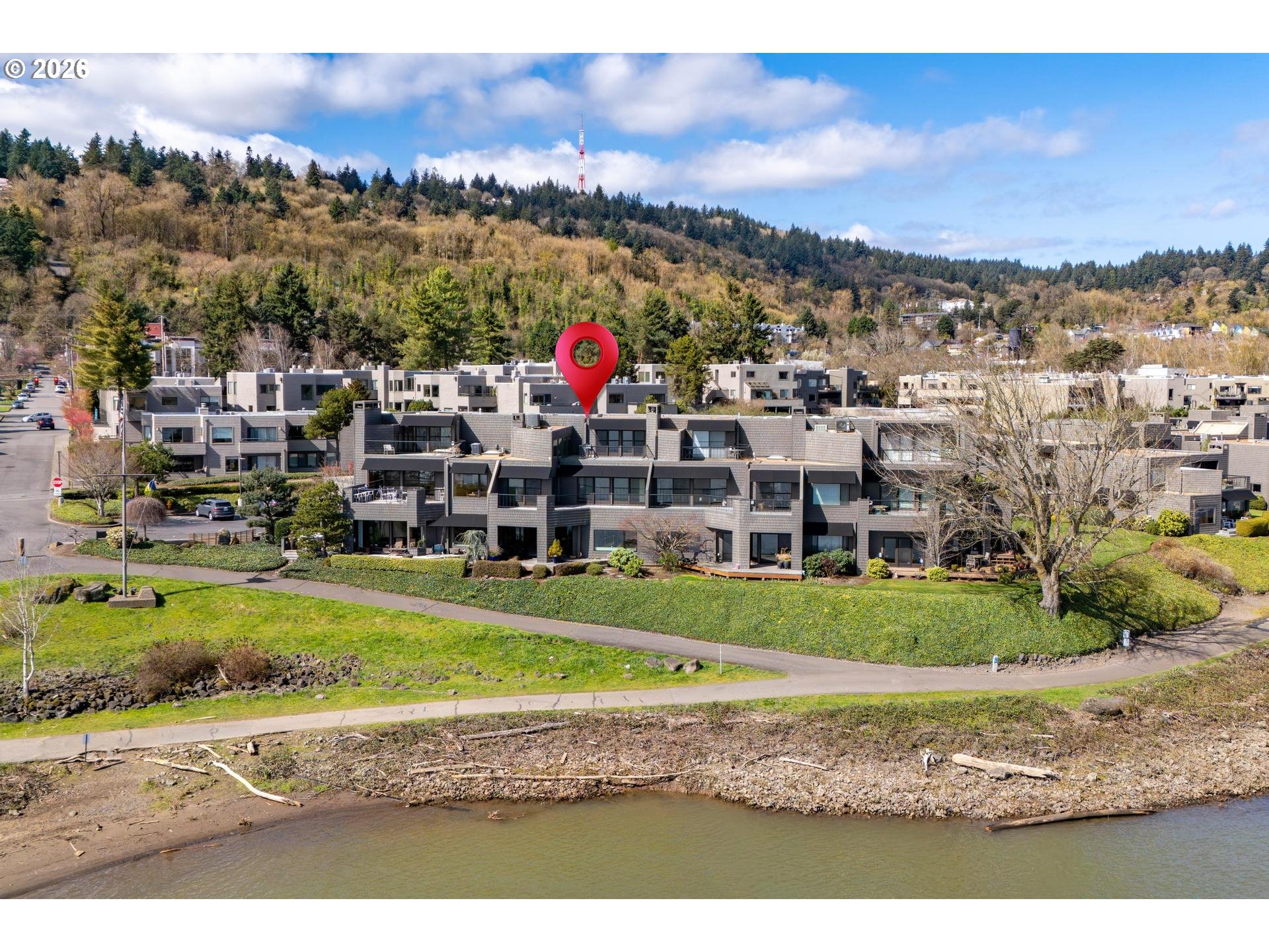 Photo #34: 325308189 Listing: Photo #34