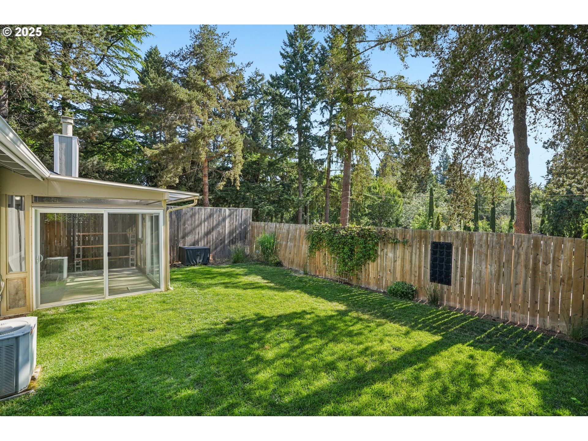 Photo #22: 326459889 Listing: Photo #22