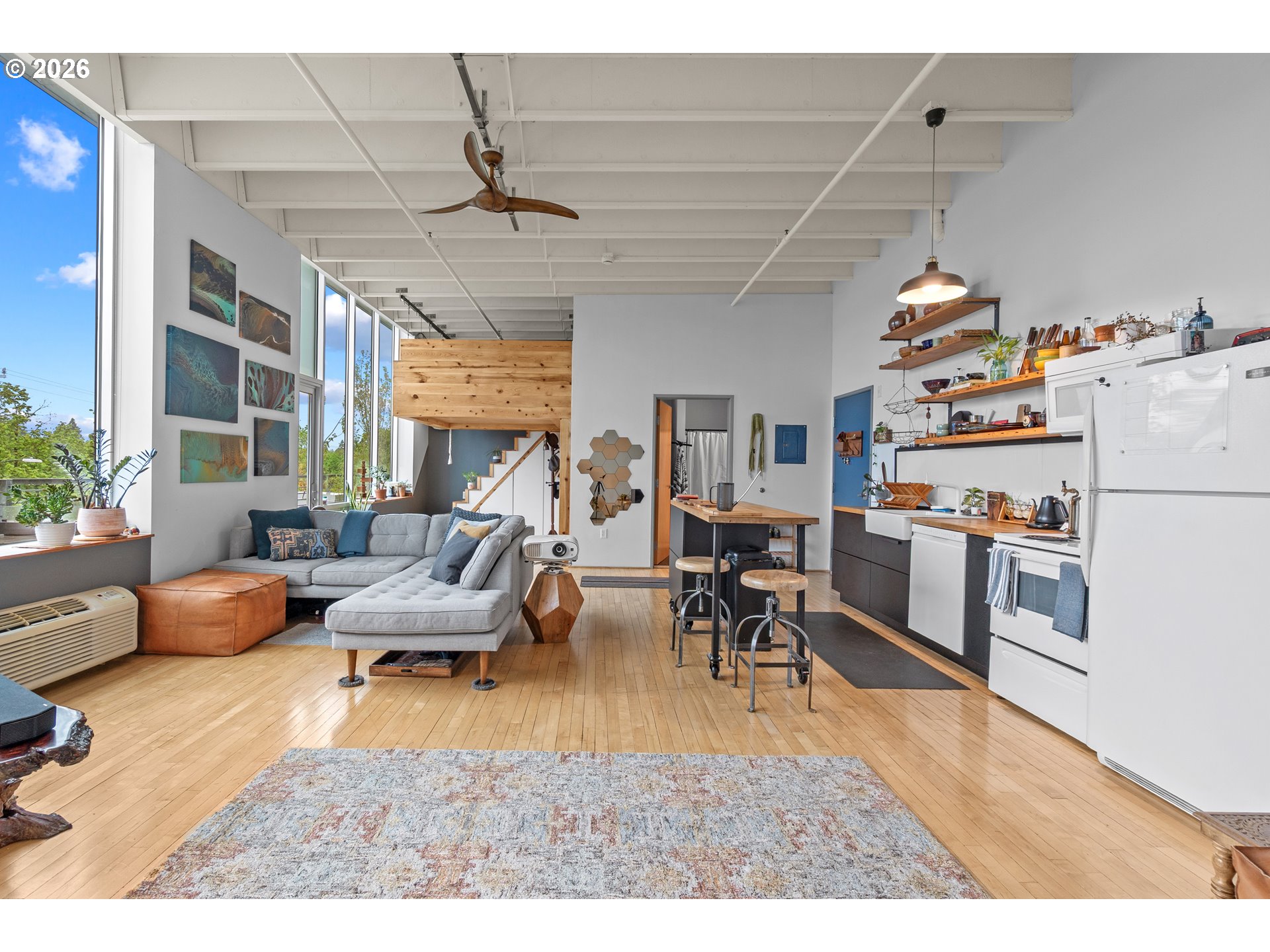 Photo #8: 326514070 Listing: Photo #8