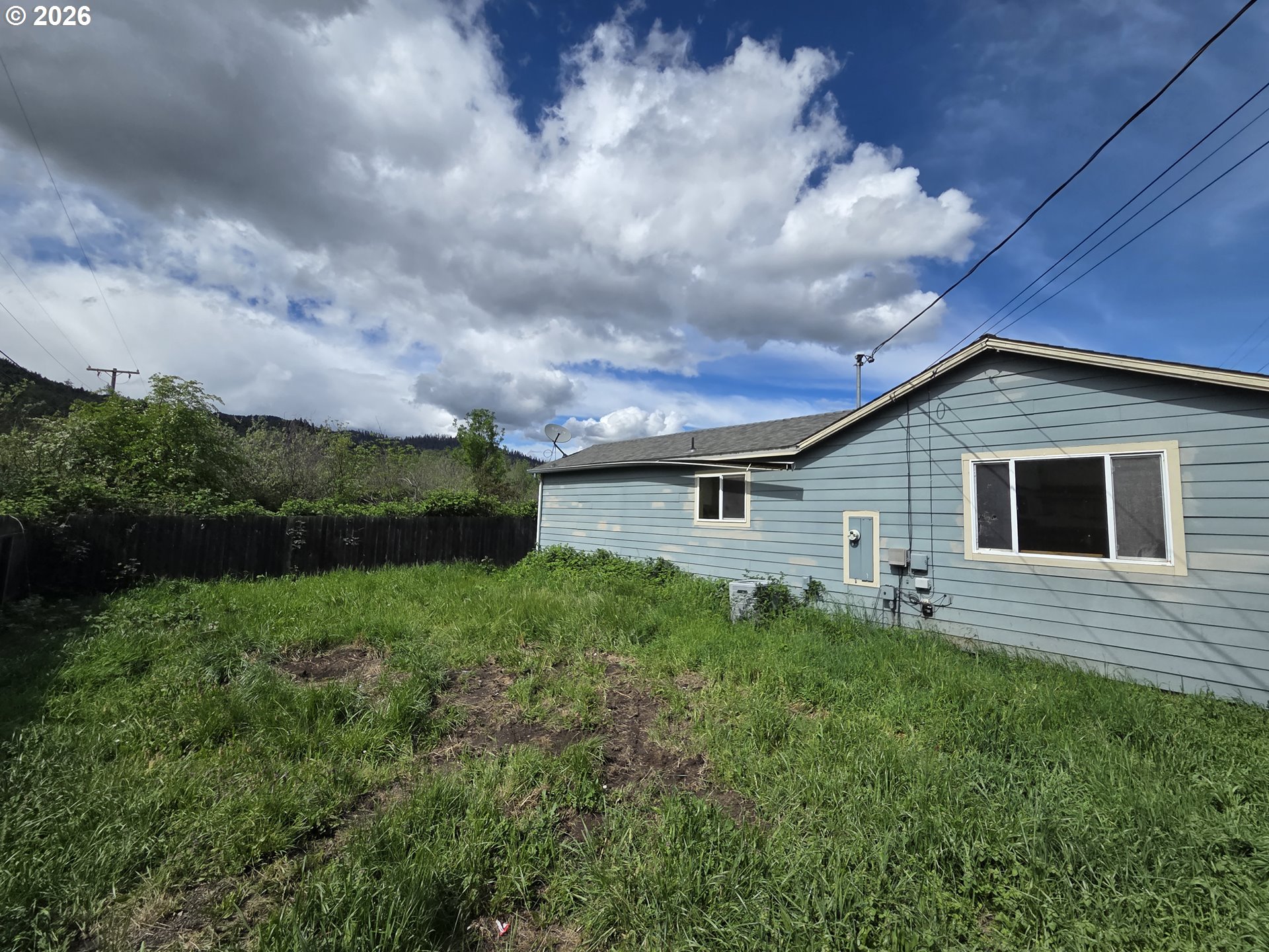 340 E 6TH AVE, Riddle, OR, 97469
